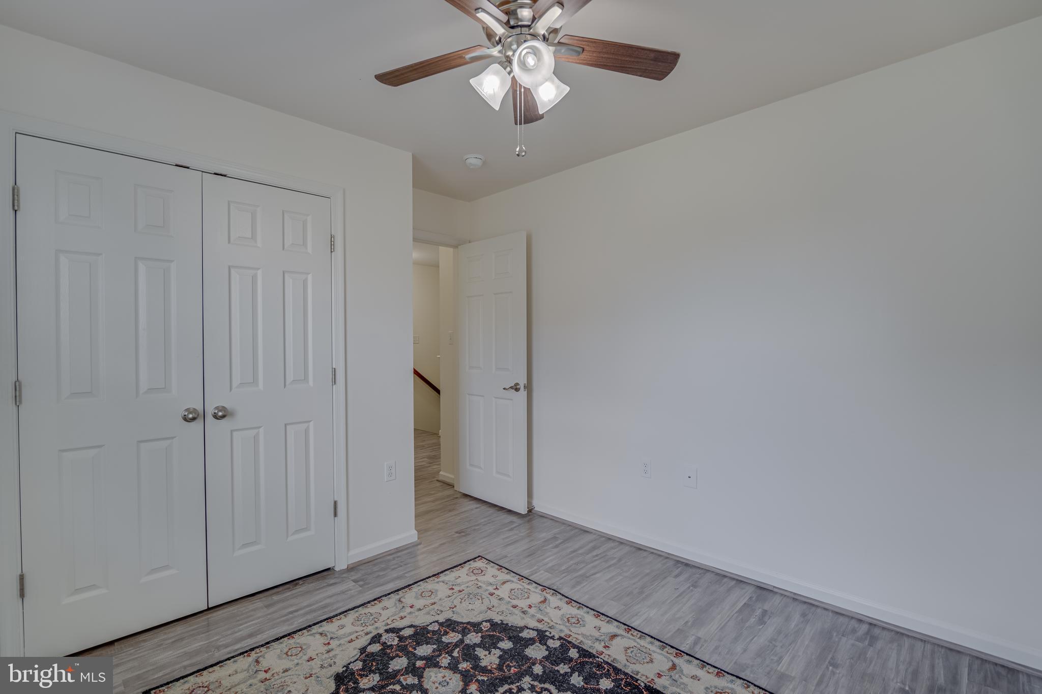 RIVERSIDE VILLAGES - Residential