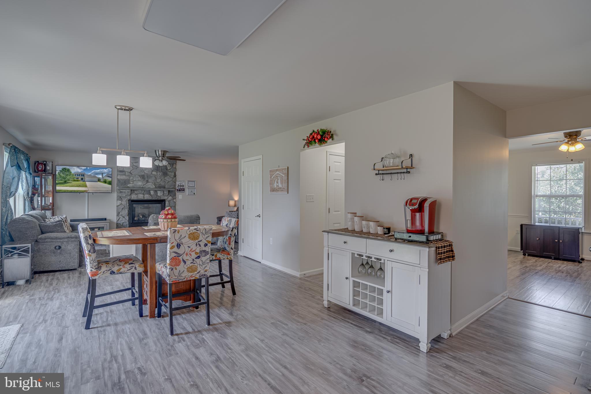 RIVERSIDE VILLAGES - Residential