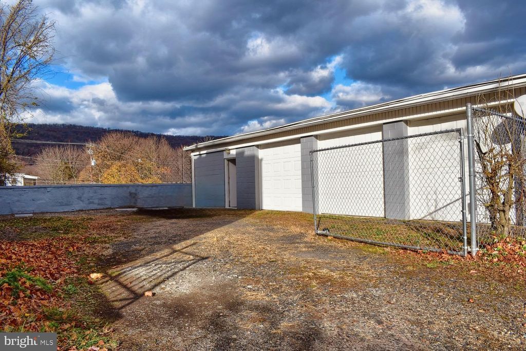 Photo of 212 Chestnut Street E, SHAMOKIN, PA 17872 (MLS # PANU2002852)