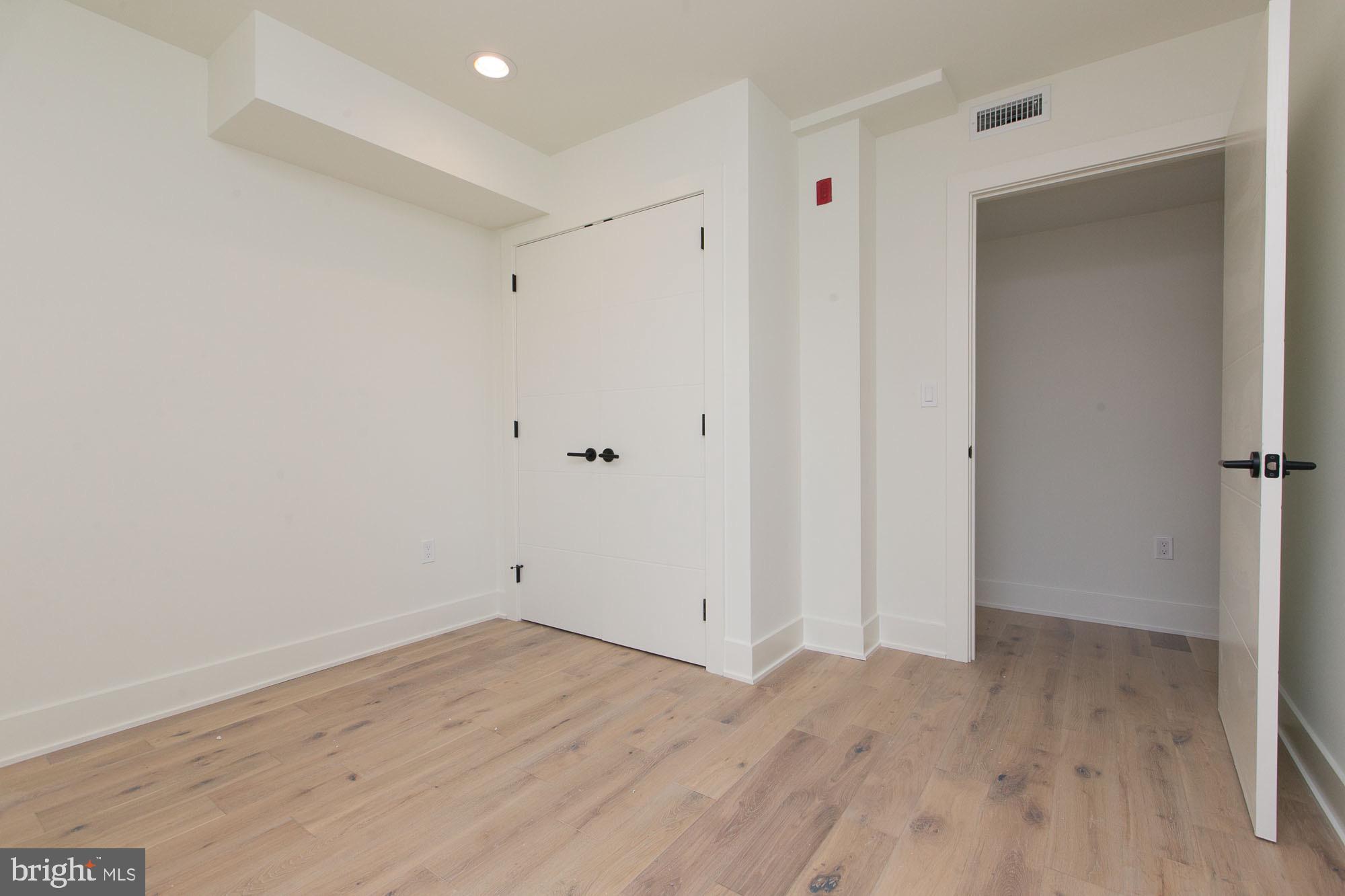 FISHTOWN - Residential Lease