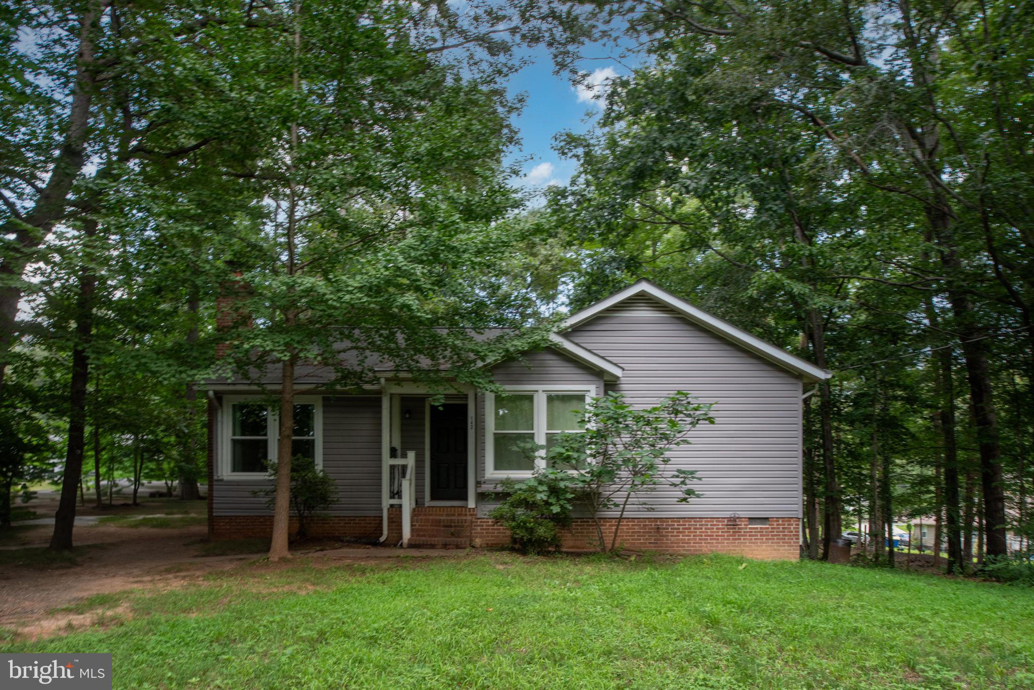 142 WOODLAND DRIVE