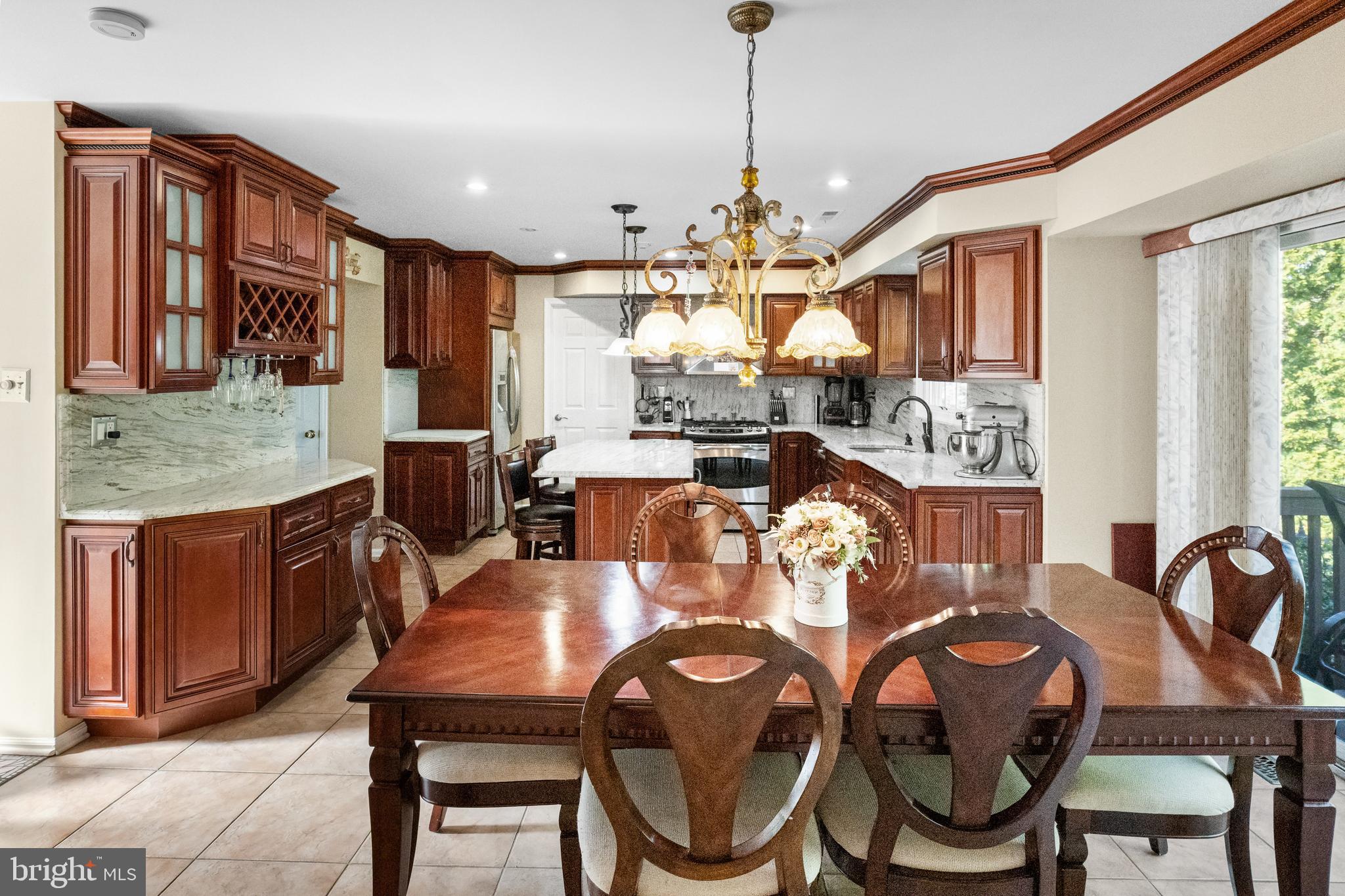 LONGFIELD WOODS - Residential