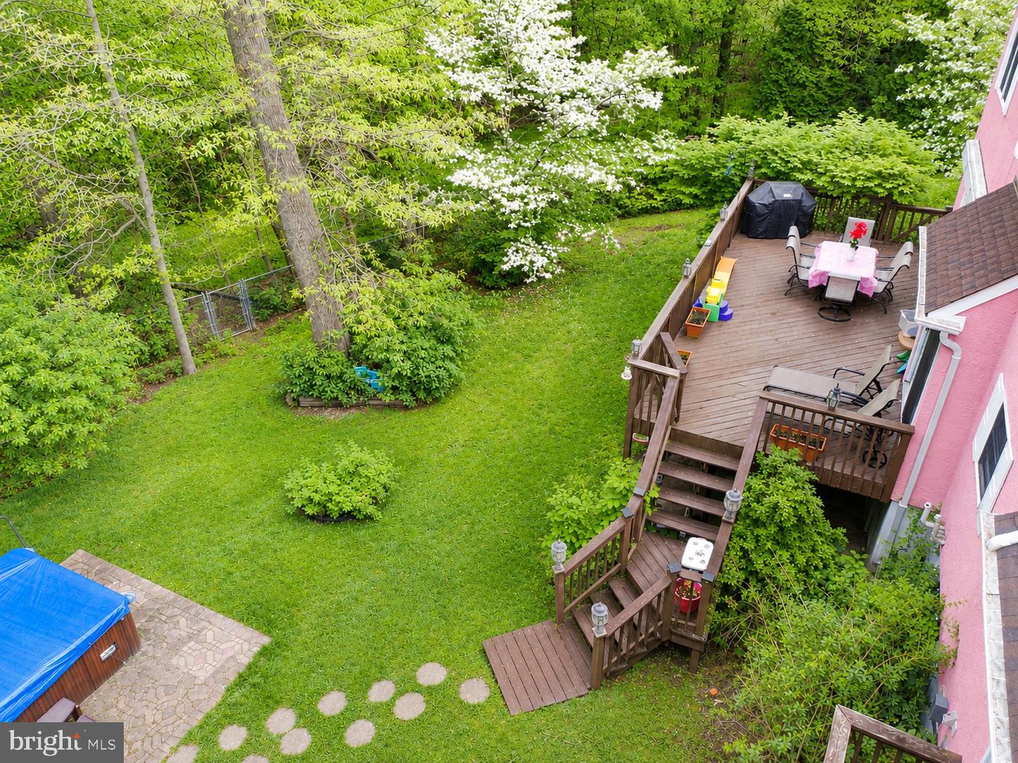LONGFIELD WOODS - Residential