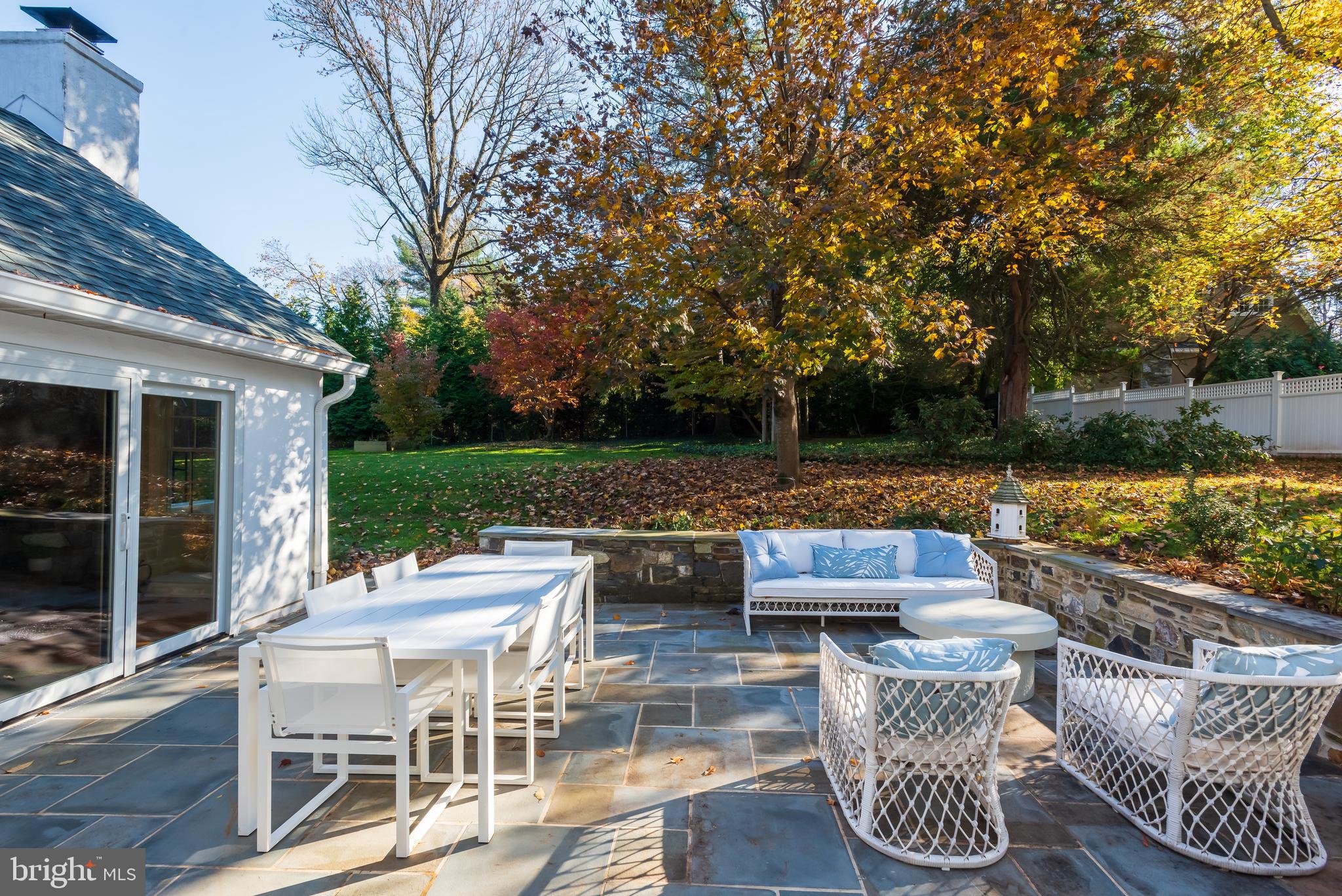 BRYN MAWR - Residential