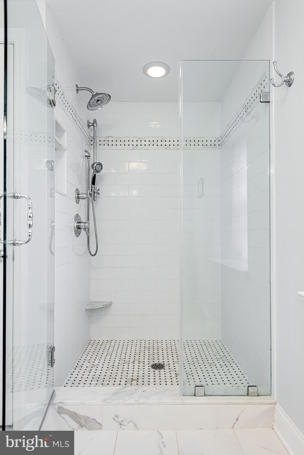 BRYN MAWR - Residential