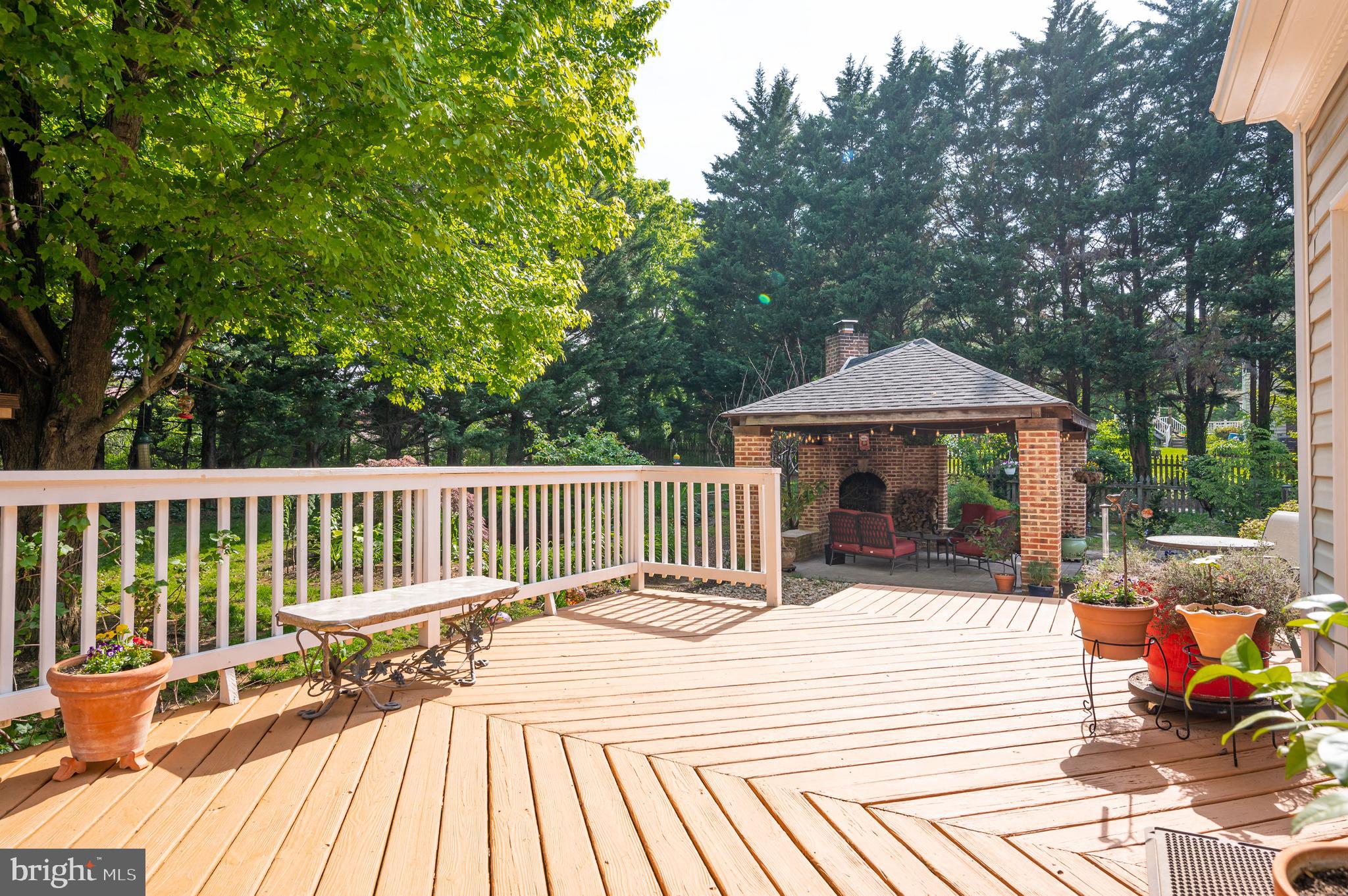 GLENN MEADOWS - Residential