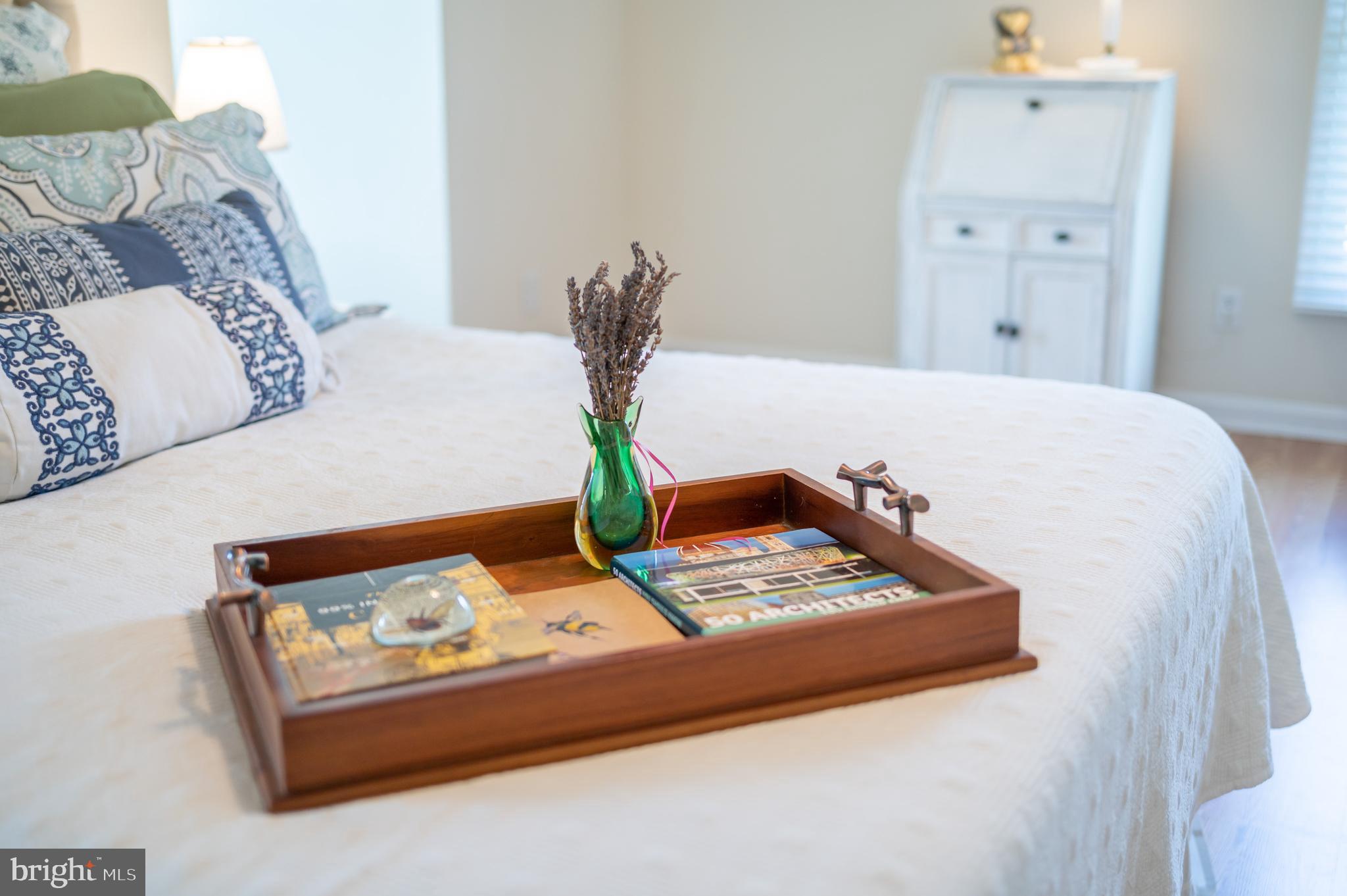 GLENN MEADOWS - Residential