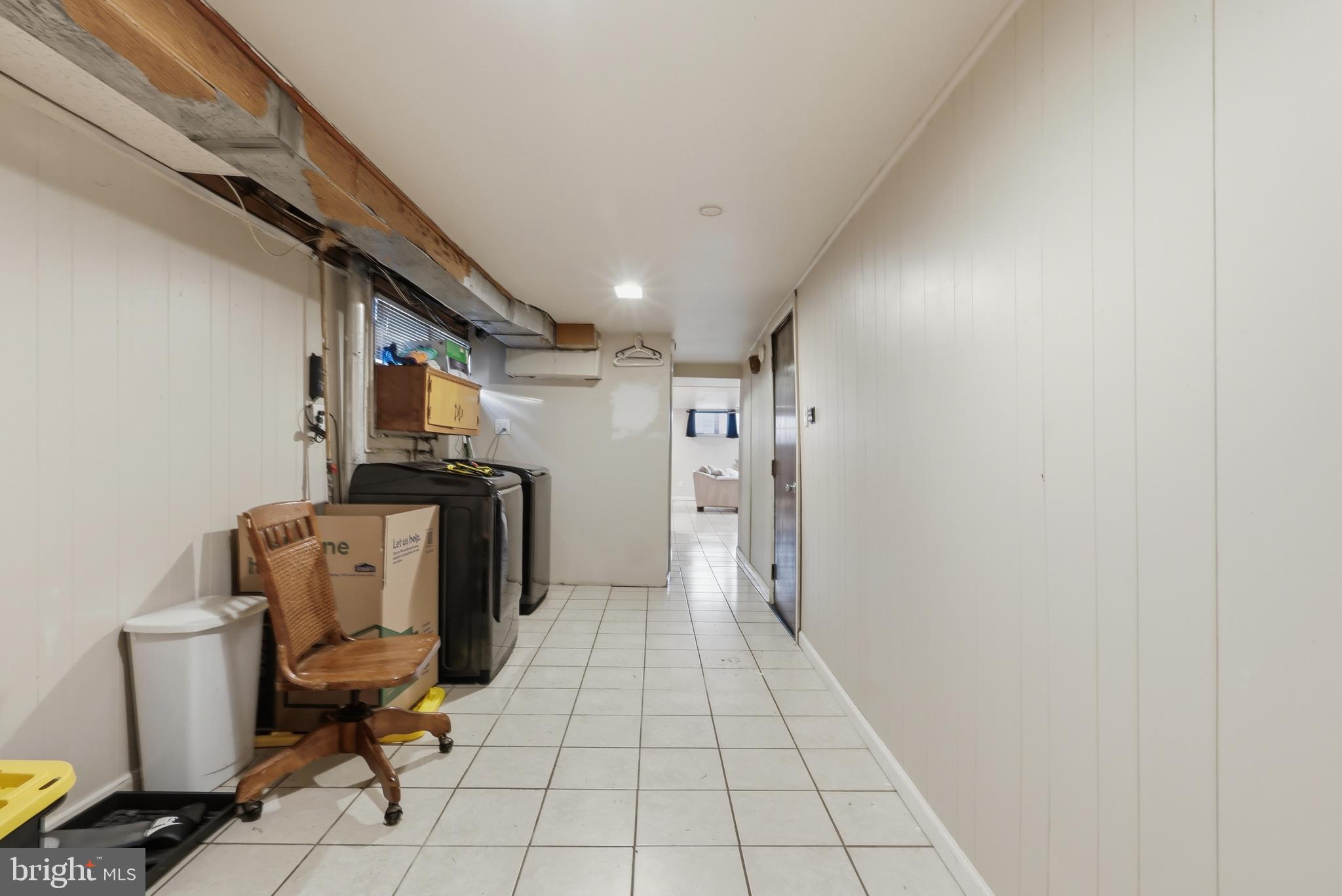 ROXBOROUGH - Residential