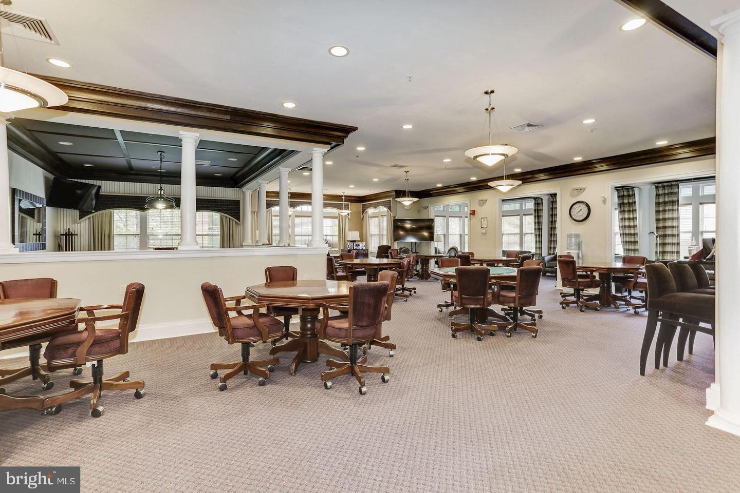 CAMERON GROVE CONDO IX> - Residential