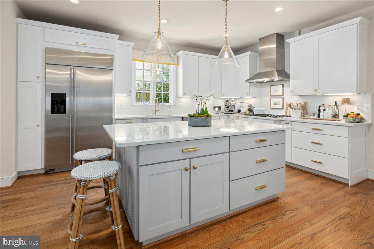 GOLF CLUB MANOR - Residential