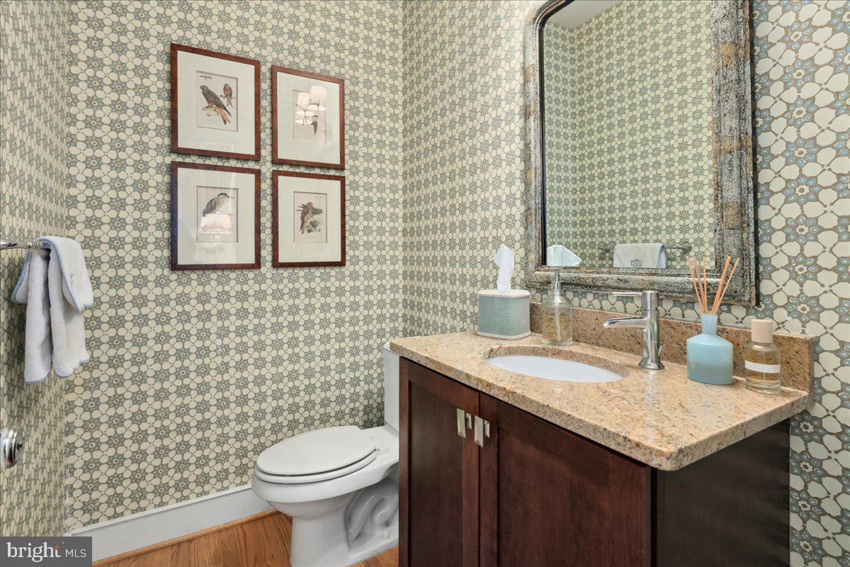 GOLF CLUB MANOR - Residential