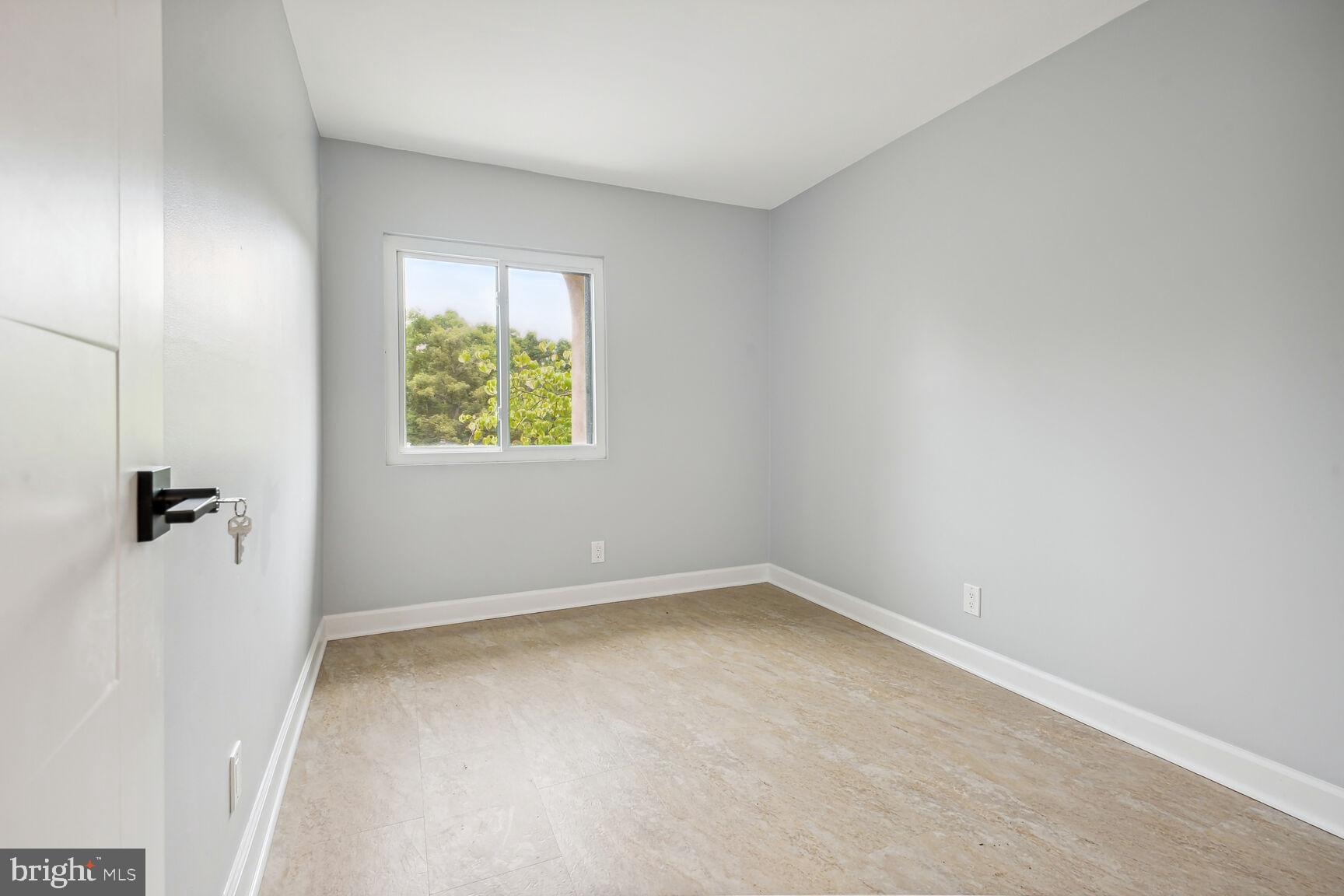 VILLAS DE ESPANA - Residential Lease