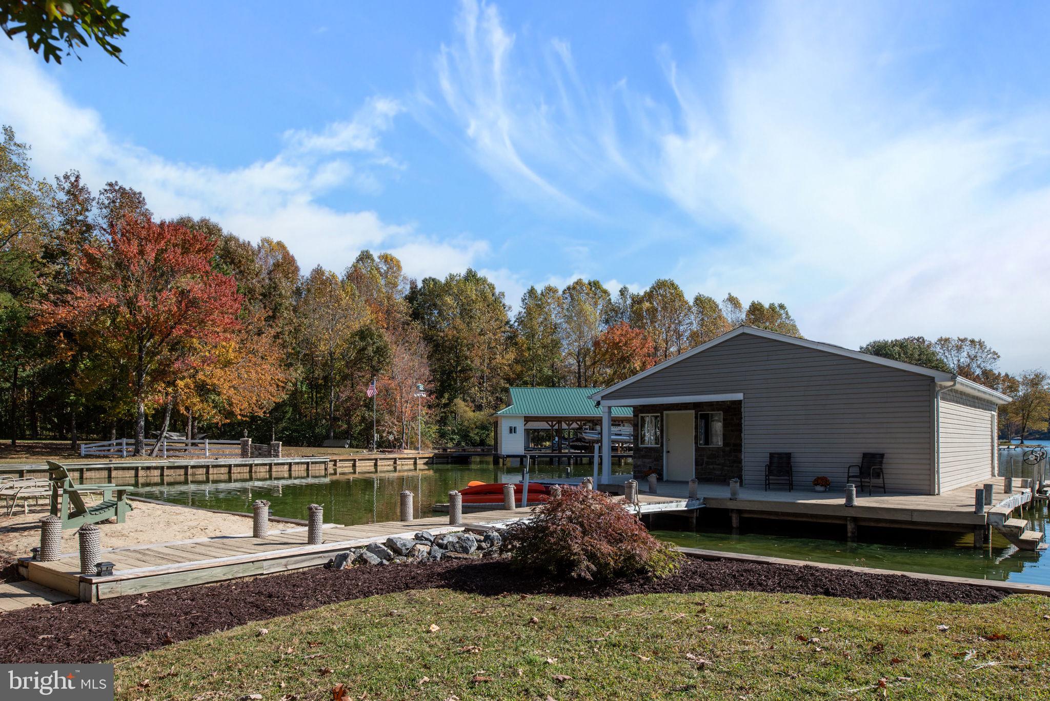 OVERTON FORK - Residential