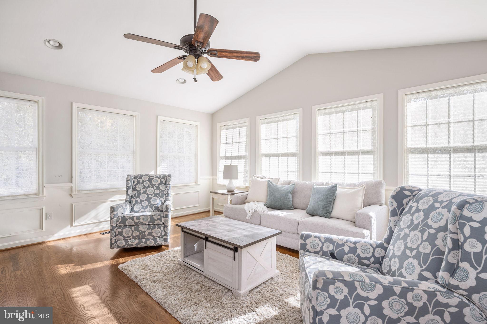 OVERTON FORK - Residential