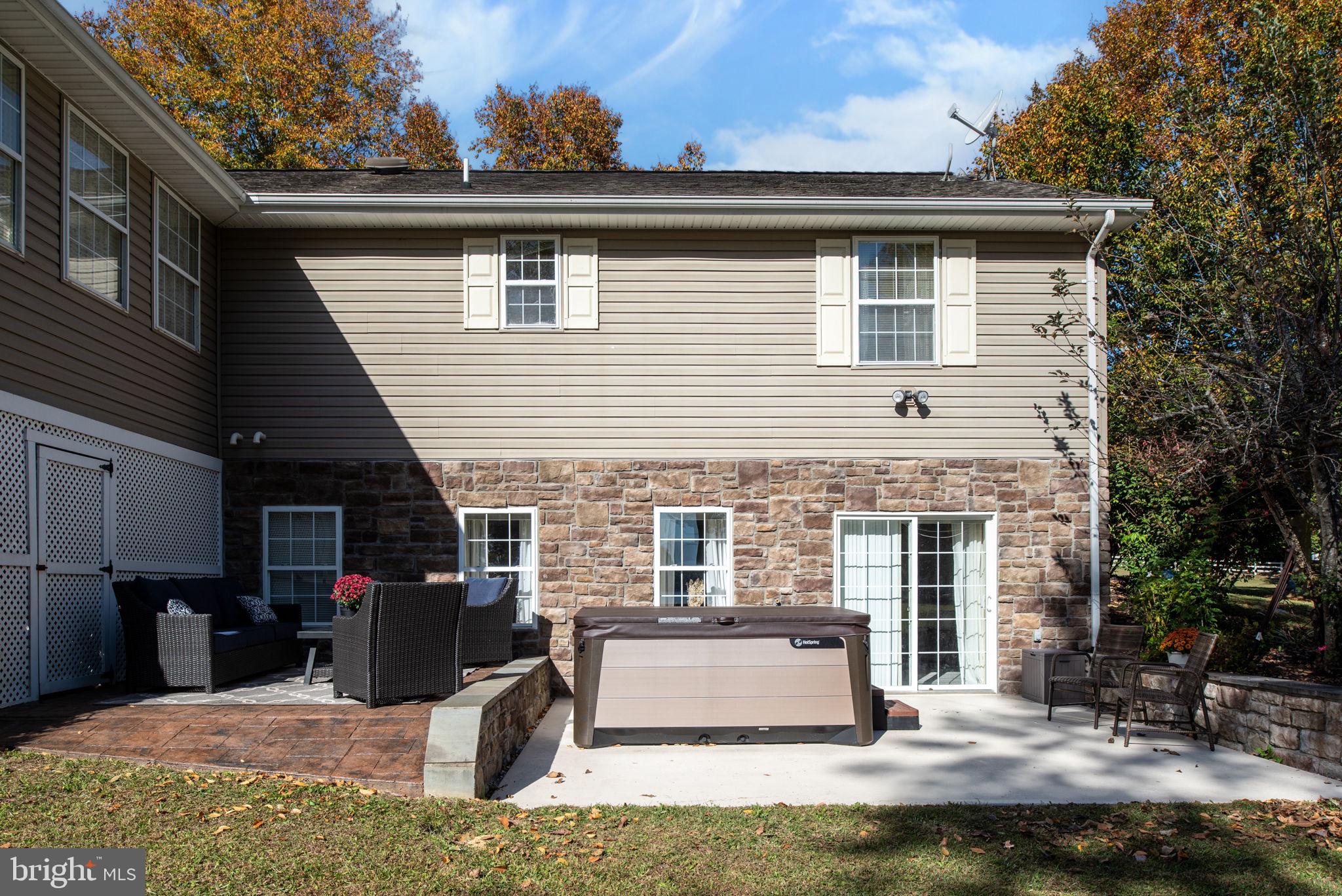 OVERTON FORK - Residential