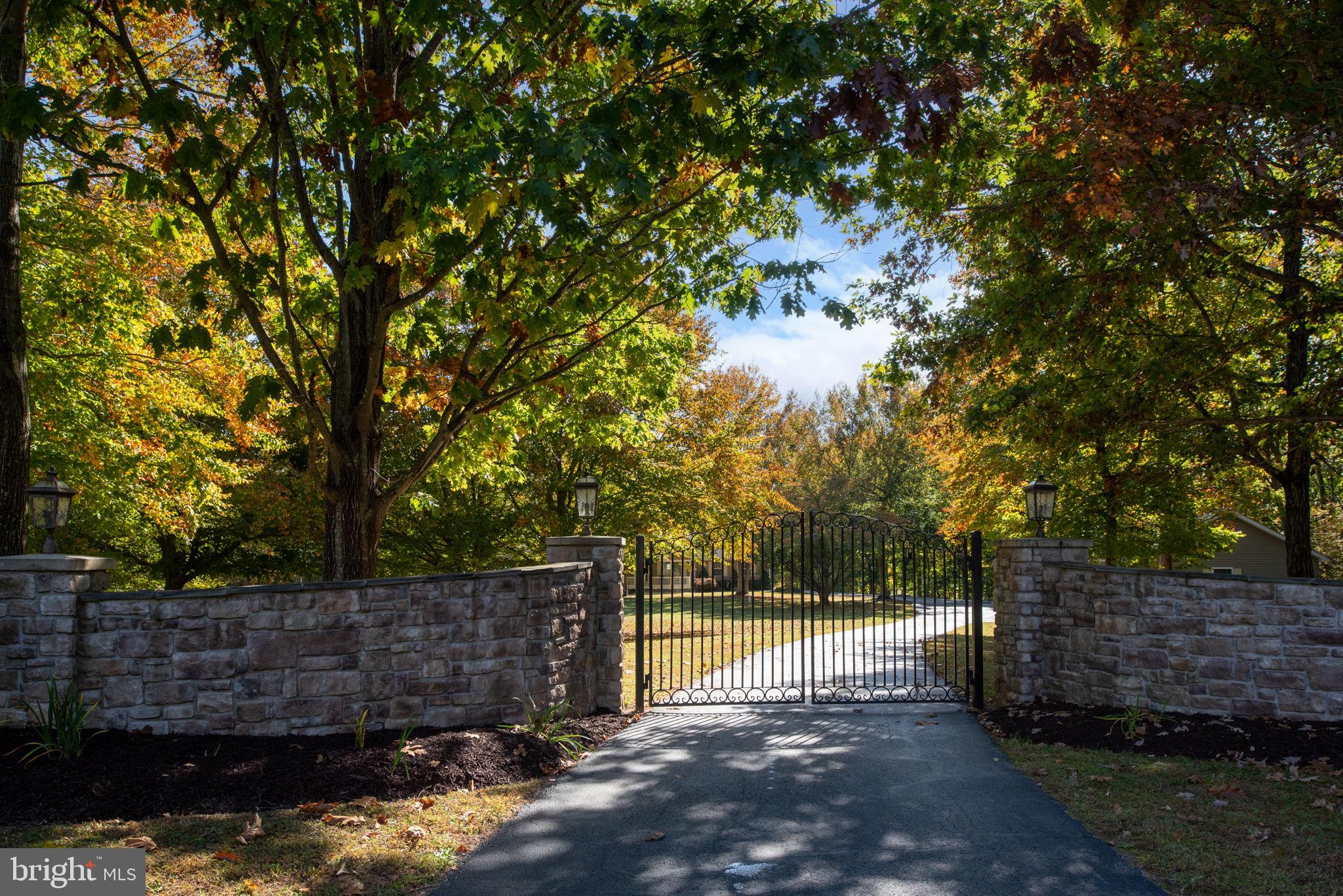 OVERTON FORK - Residential
