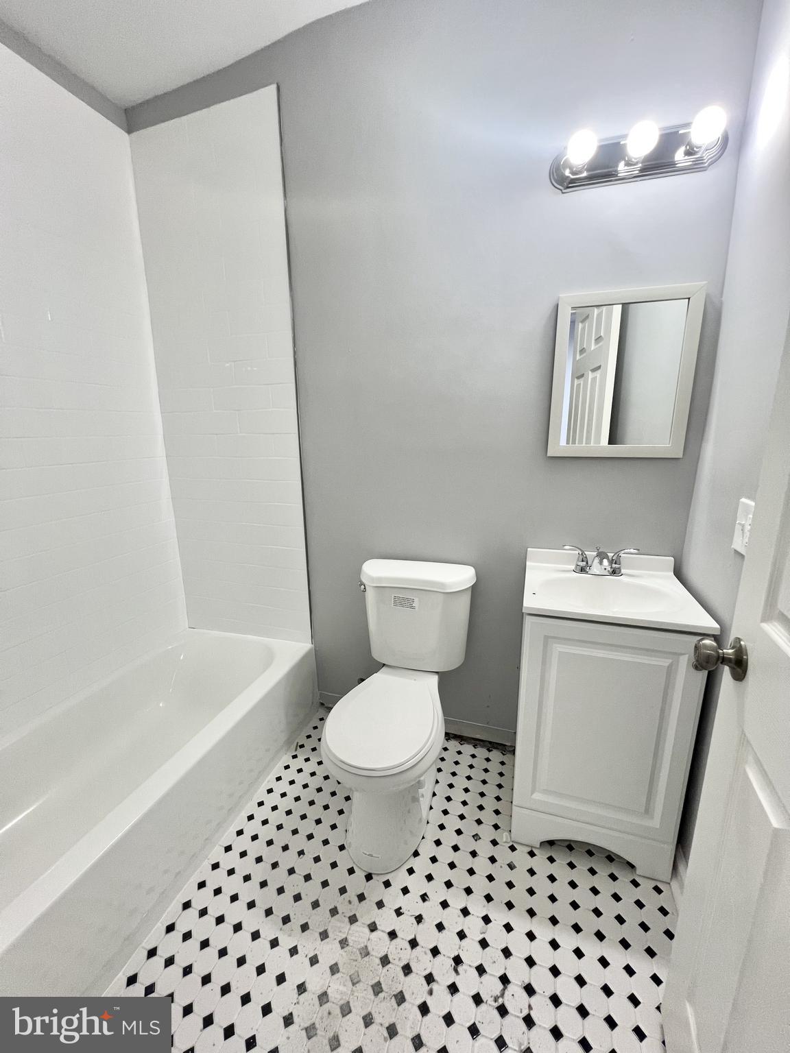 CARROLL PARK - Residential Lease