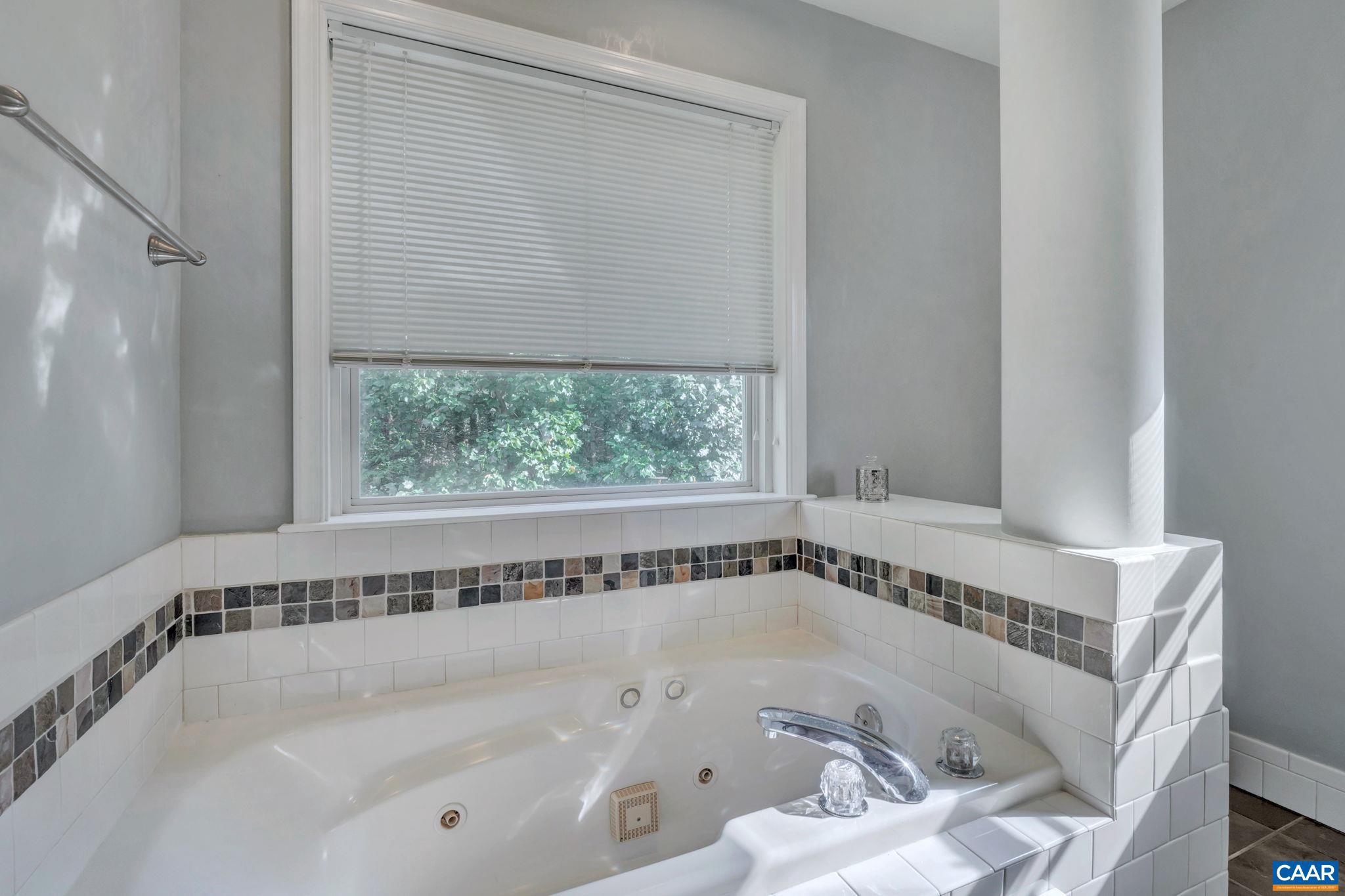 LOCUST GROVE - Residential