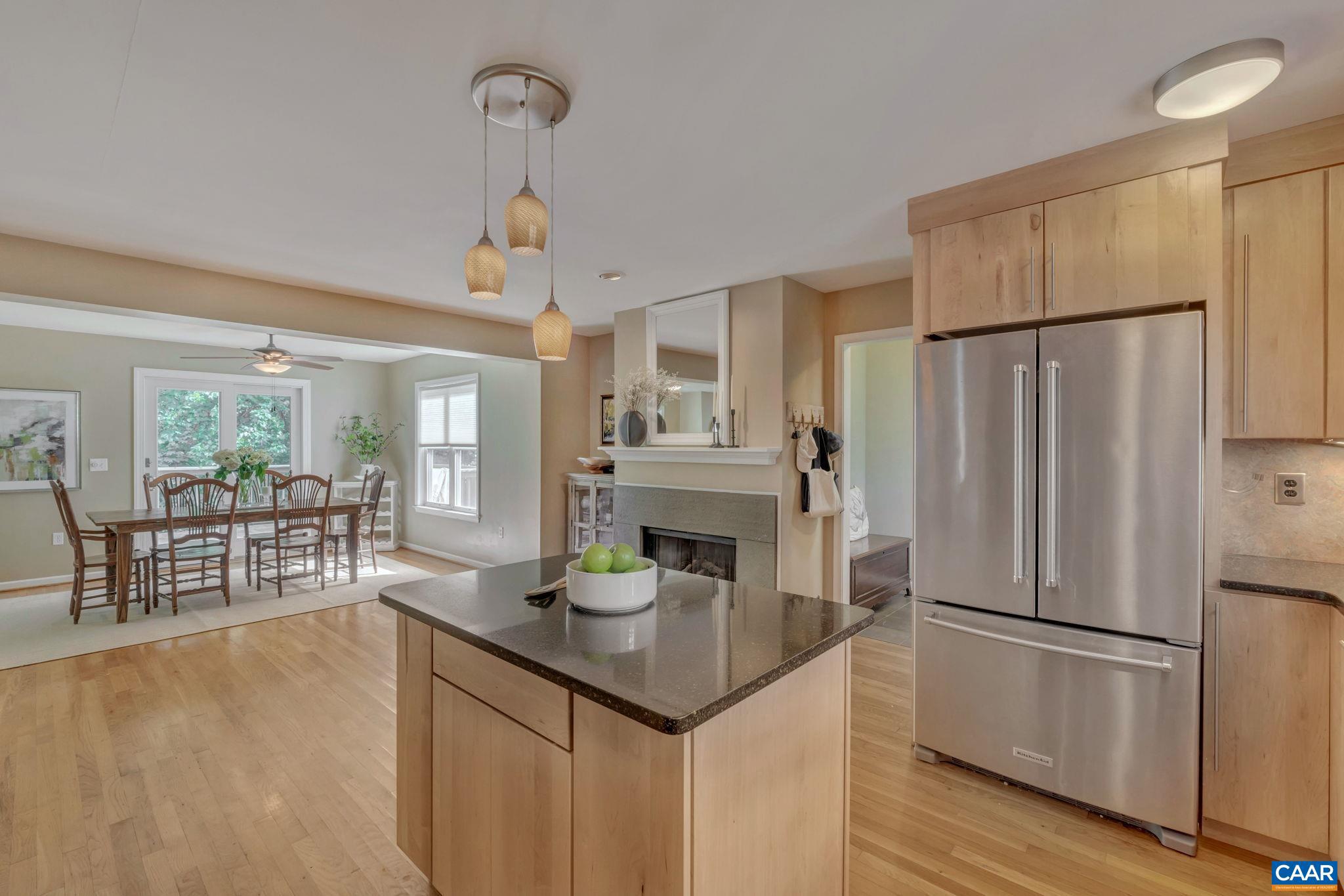 LOCUST GROVE - Residential