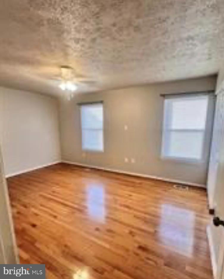 MILLWOOD TOWNE - PLAT TW - Residential Lease