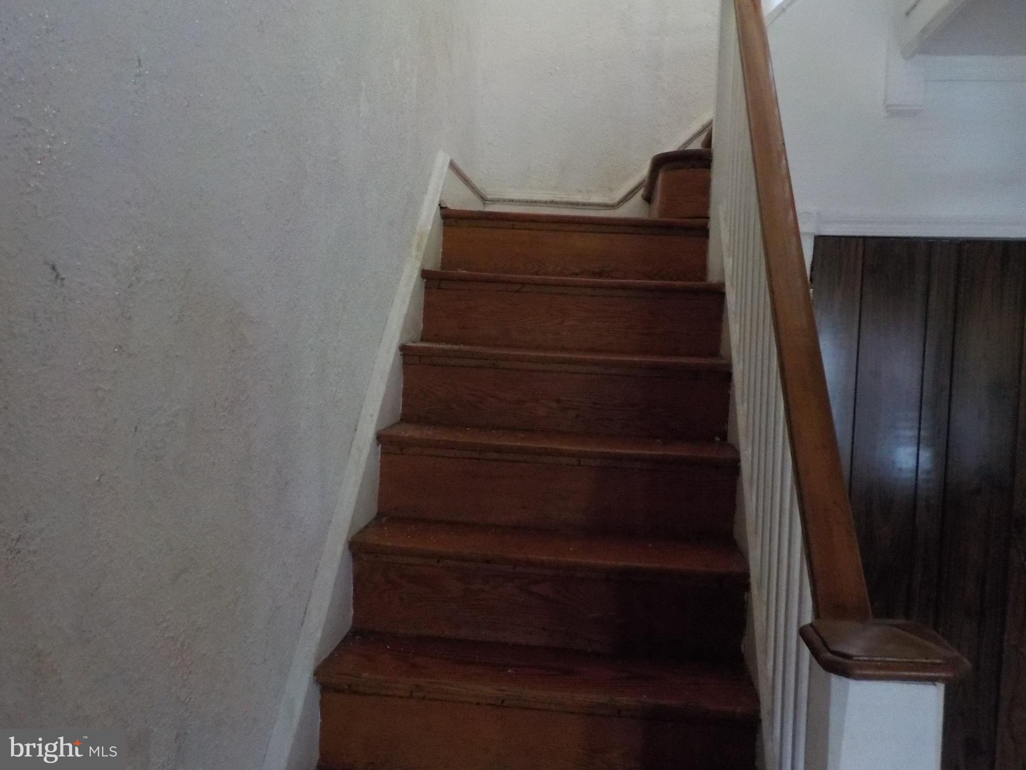 WEST OAK LANE - Residential