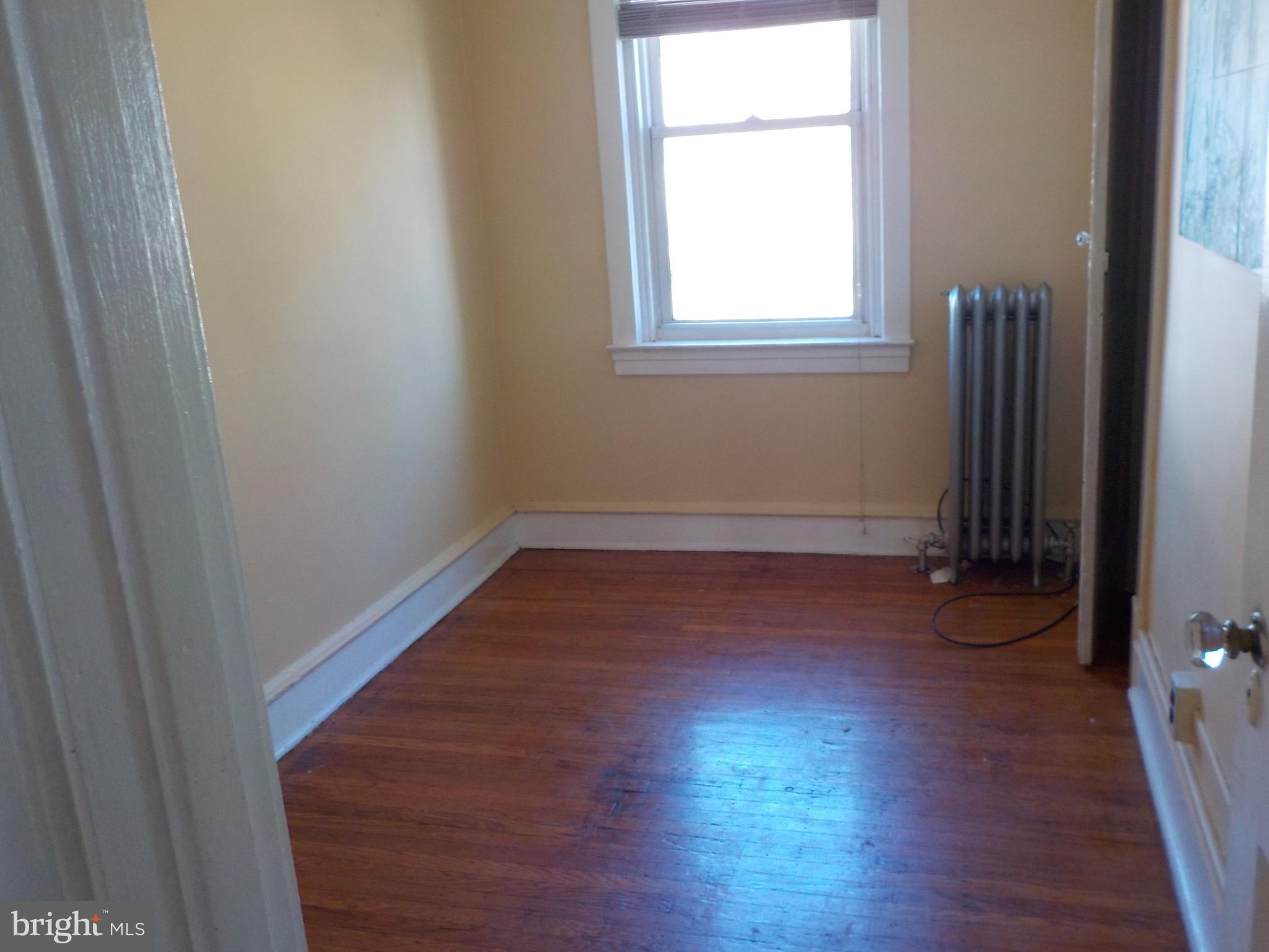 WEST OAK LANE - Residential