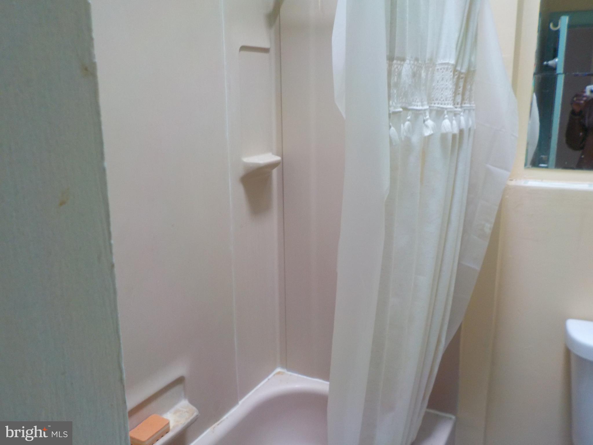 WEST OAK LANE - Residential