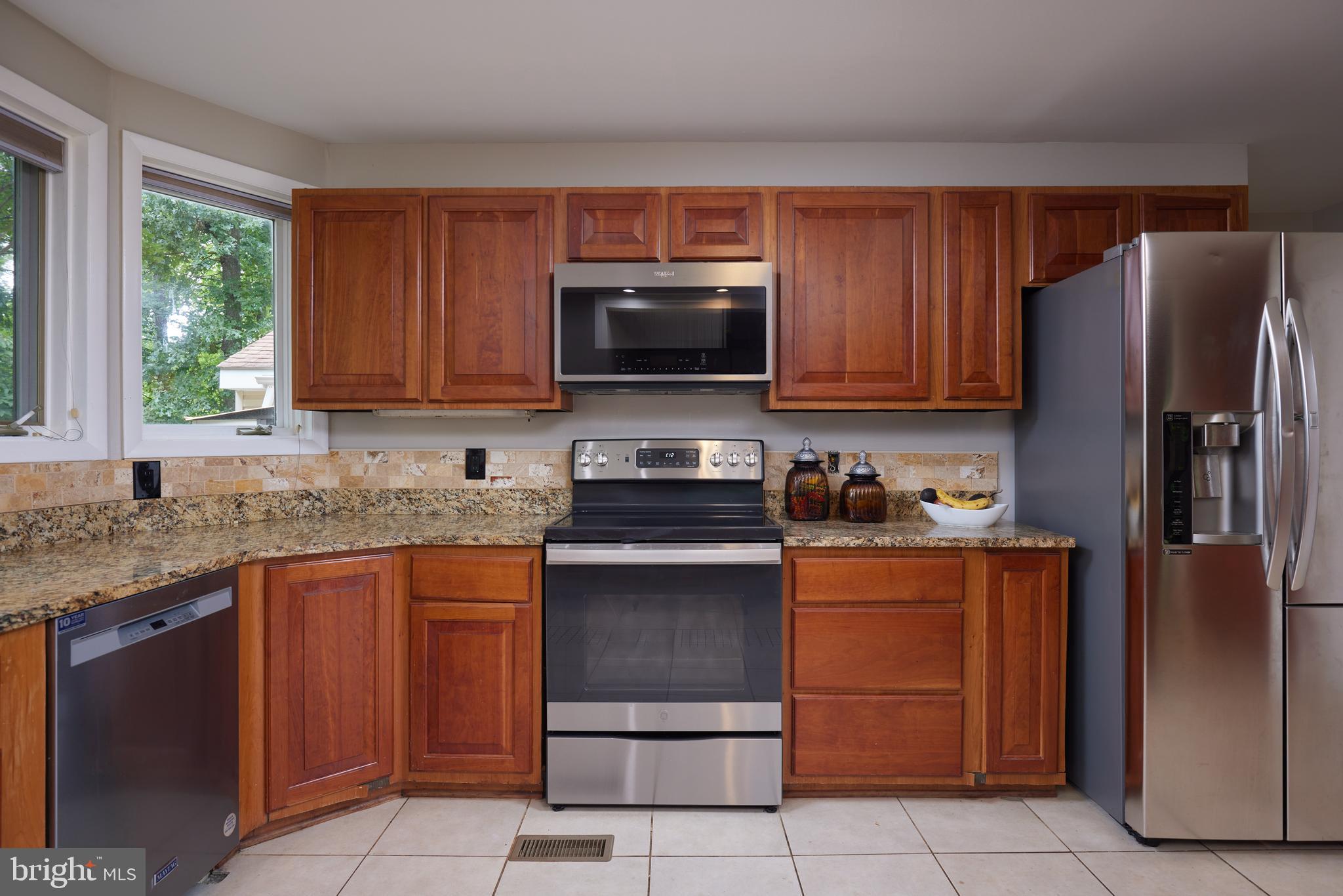 LAKE OF THE WOODS - Residential