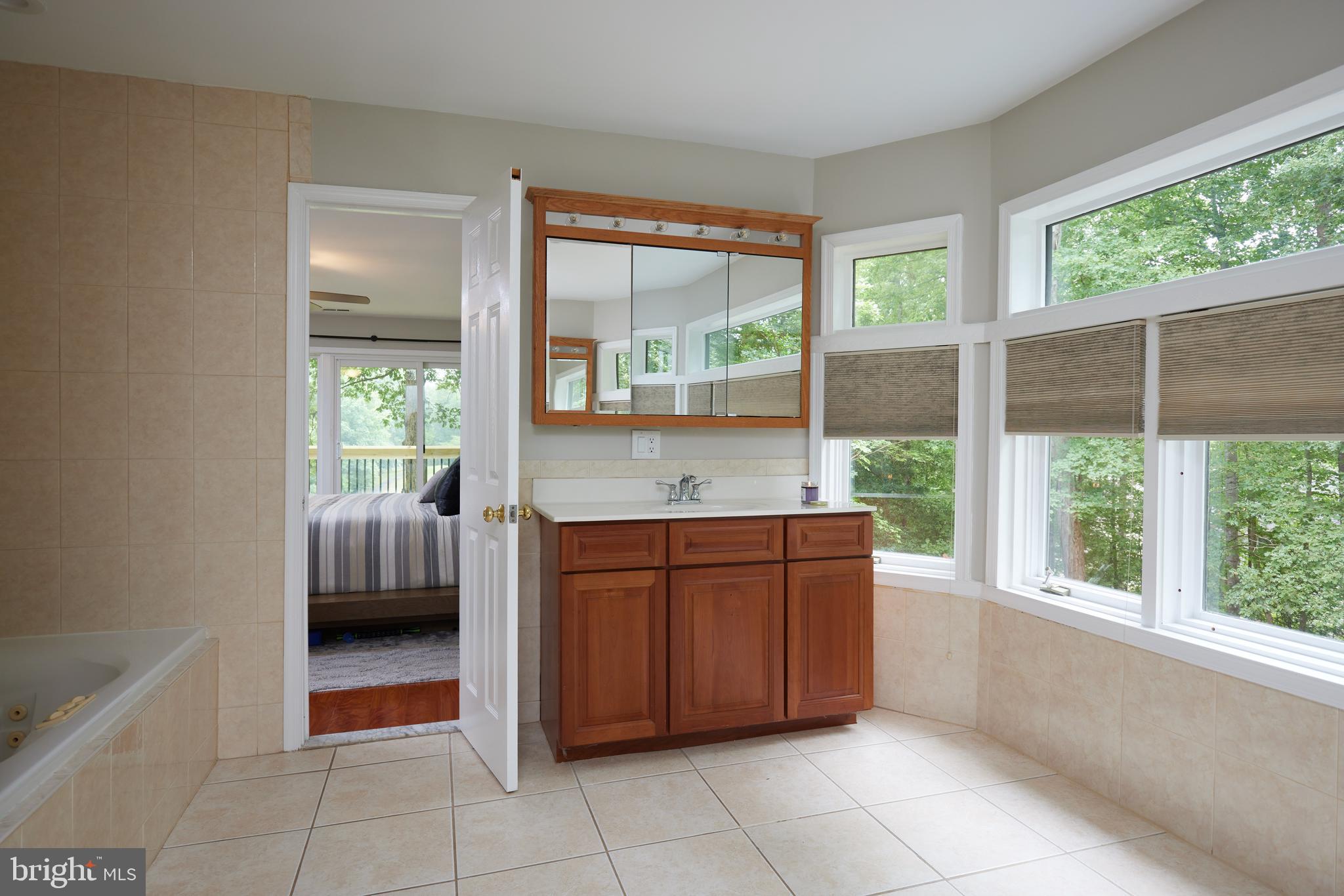 LAKE OF THE WOODS - Residential