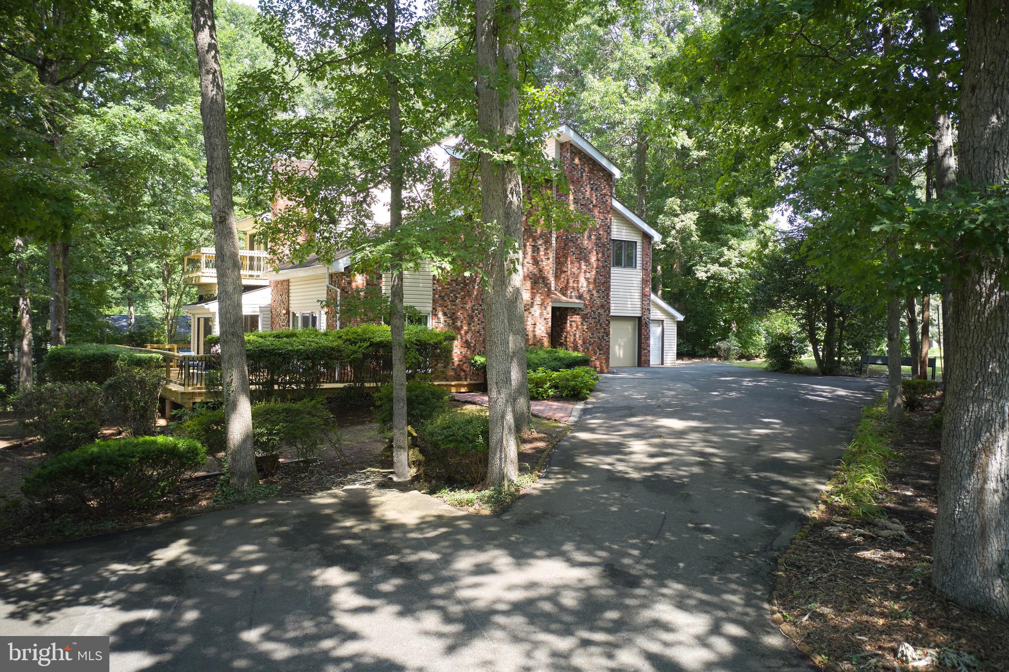 LAKE OF THE WOODS - Residential