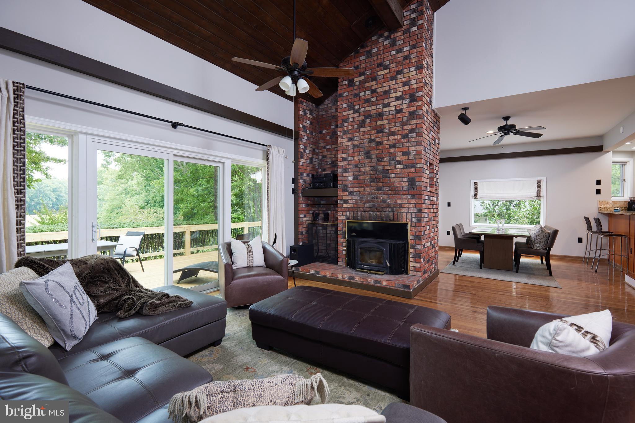 LAKE OF THE WOODS - Residential