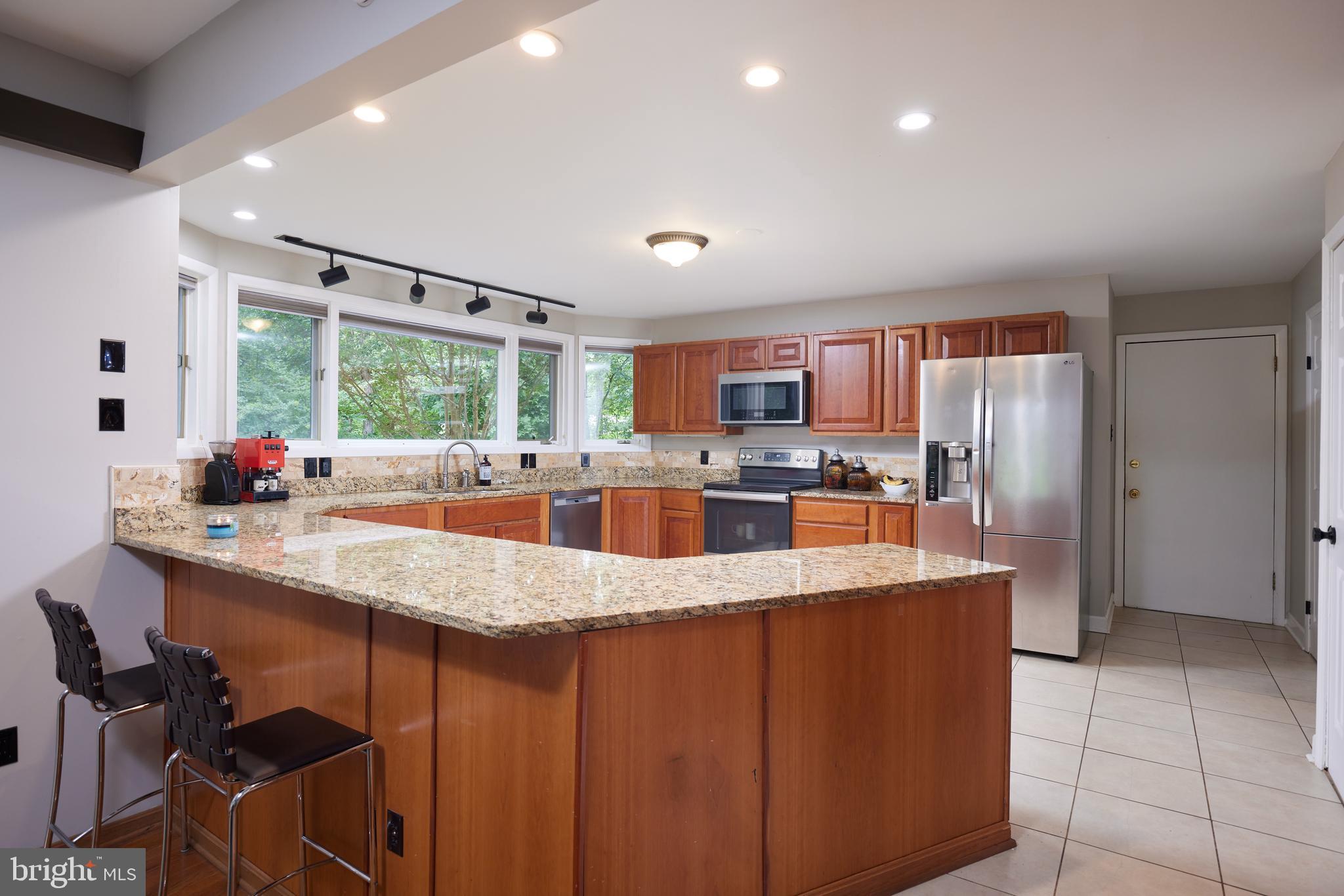 LAKE OF THE WOODS - Residential