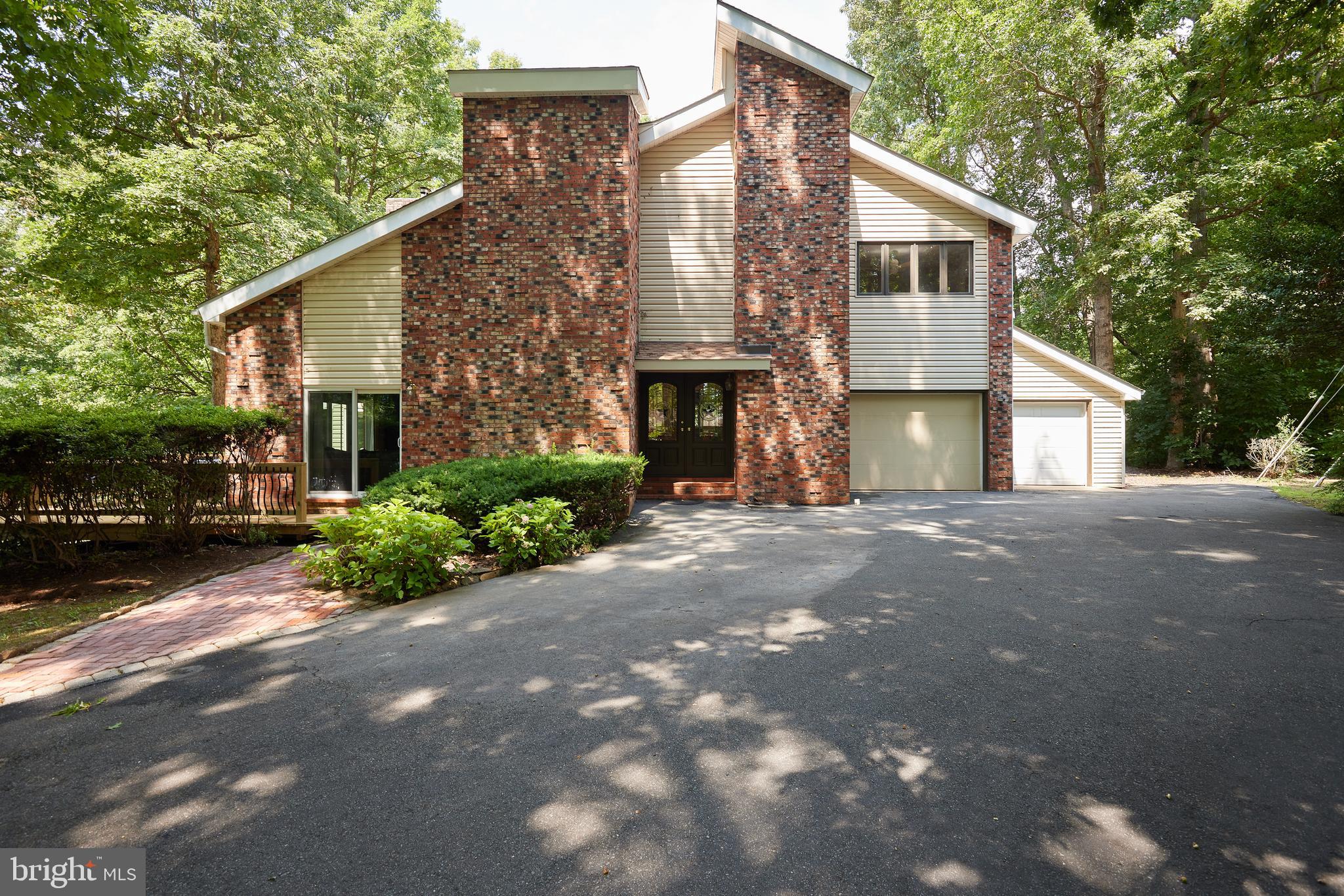 LAKE OF THE WOODS - Residential