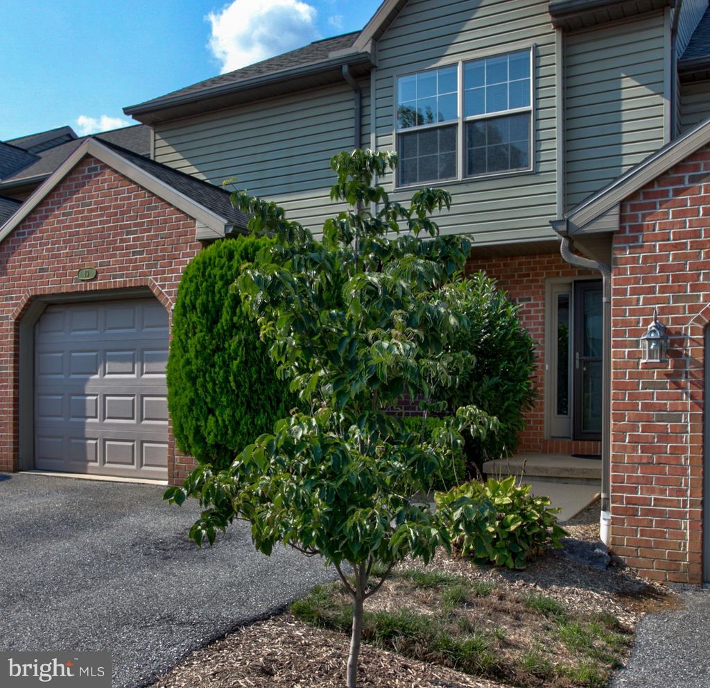 Photo of 19 River Bend Park, Lancaster, PA 17602 (MLS # PALA2055108)