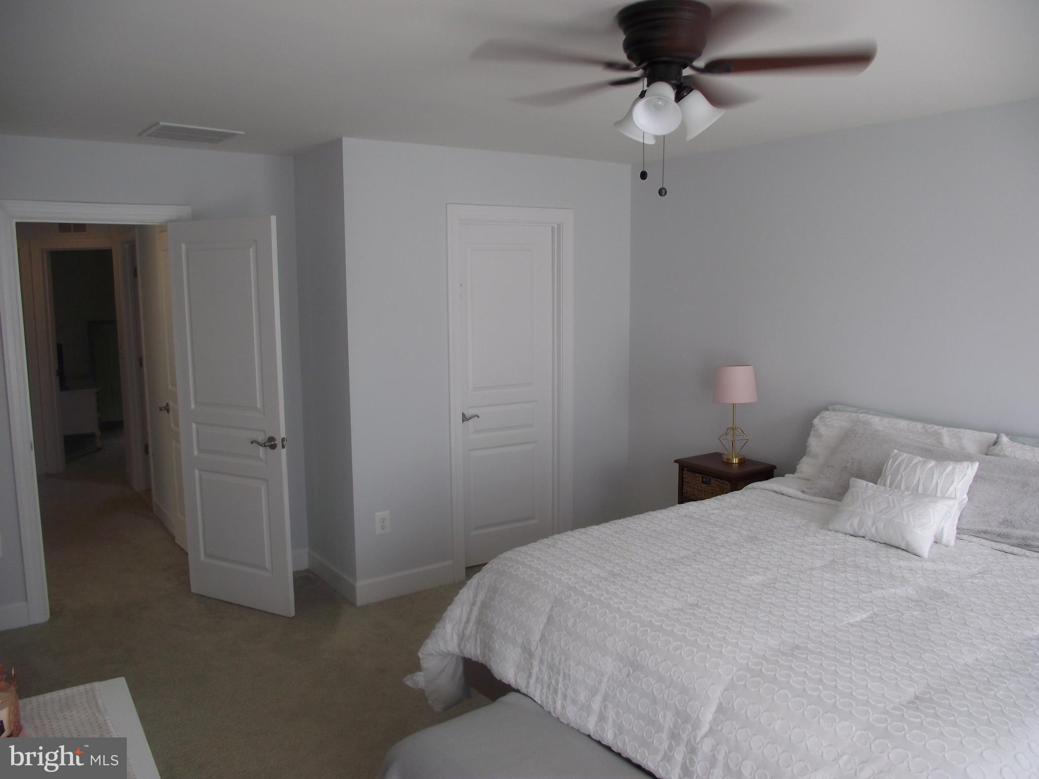 BRADLEY SQUARE - Residential Lease