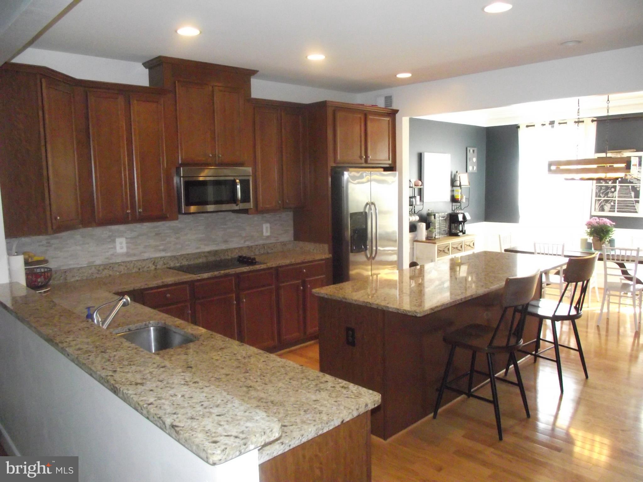 BRADLEY SQUARE - Residential Lease