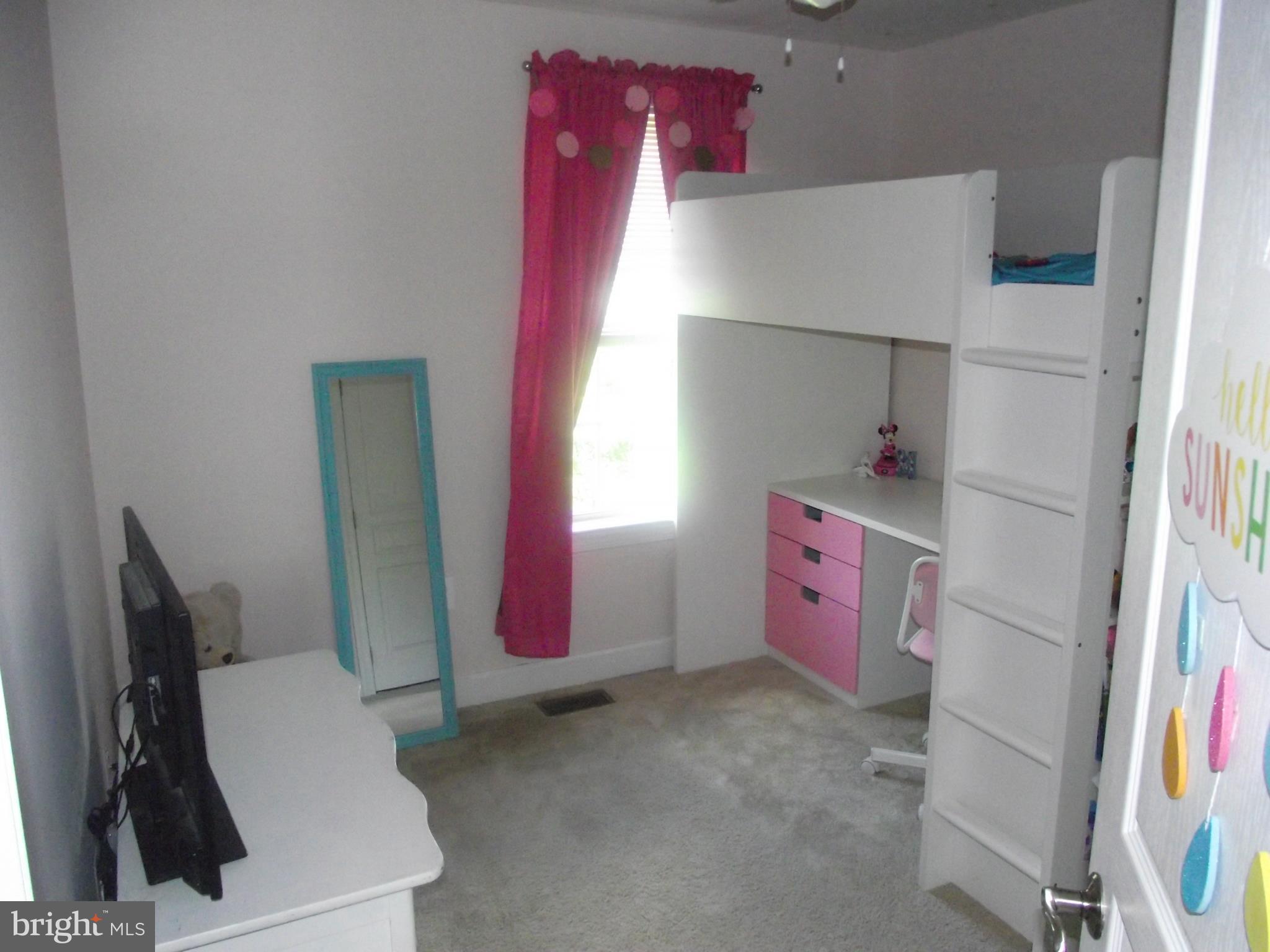BRADLEY SQUARE - Residential Lease