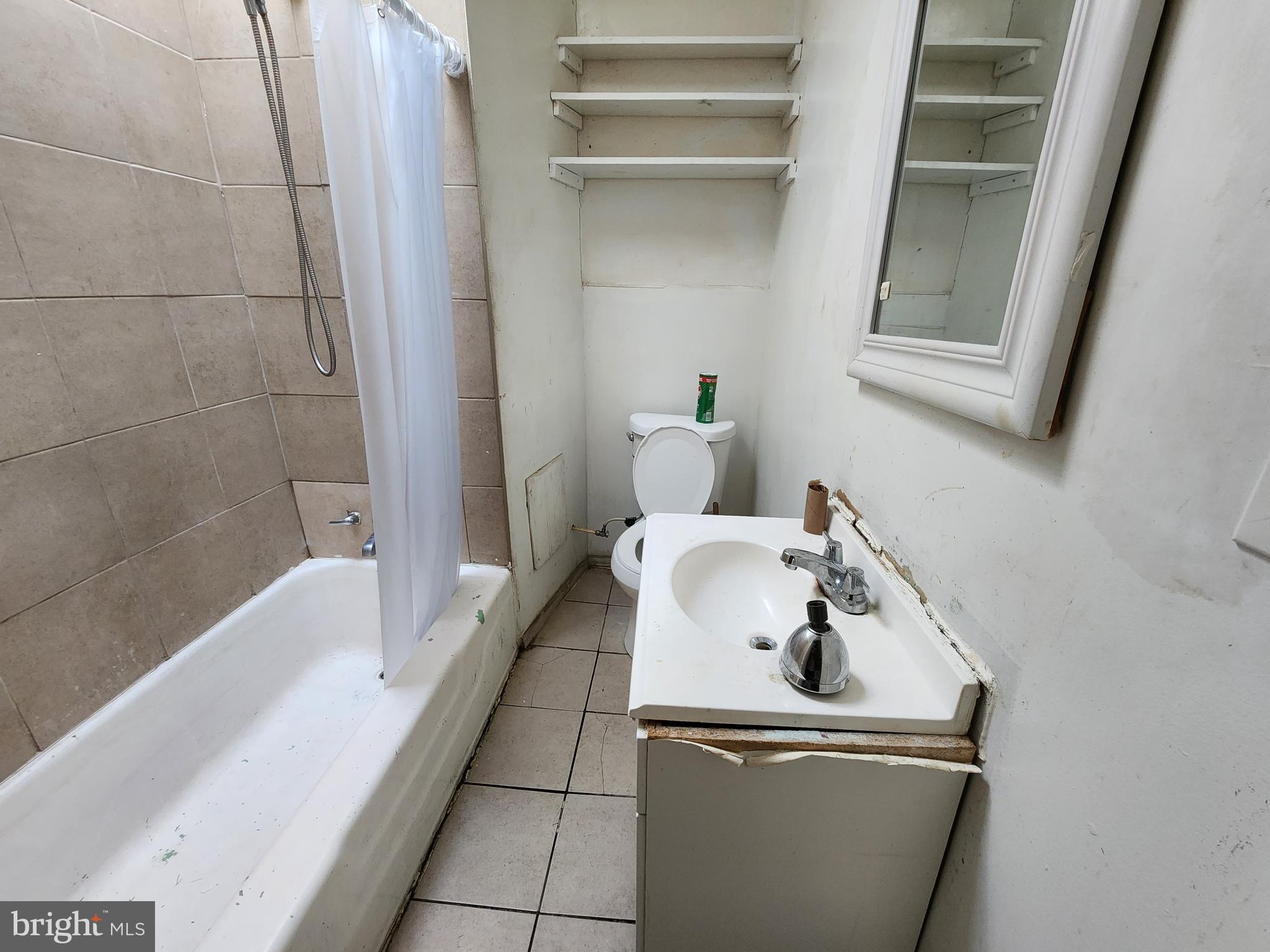 ROSEMONT - Residential