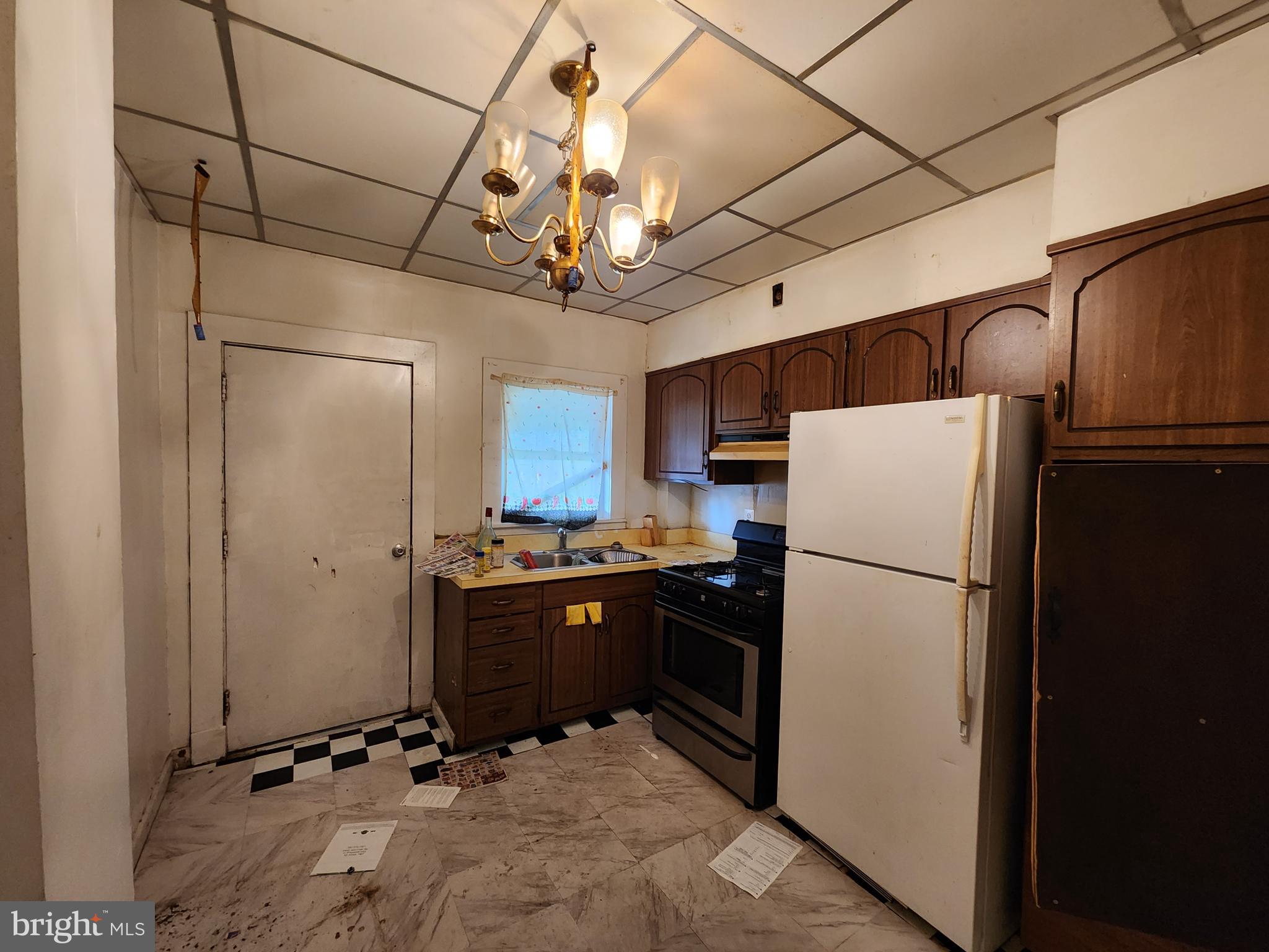 ROSEMONT - Residential