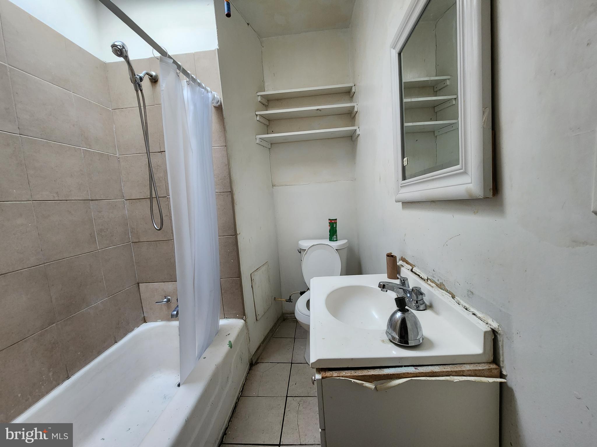 ROSEMONT - Residential