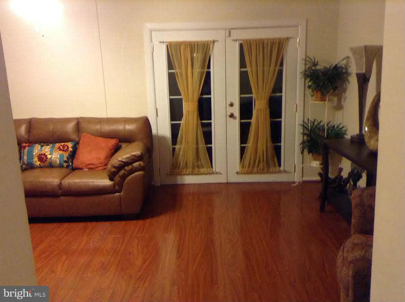 DALE CITY - Residential