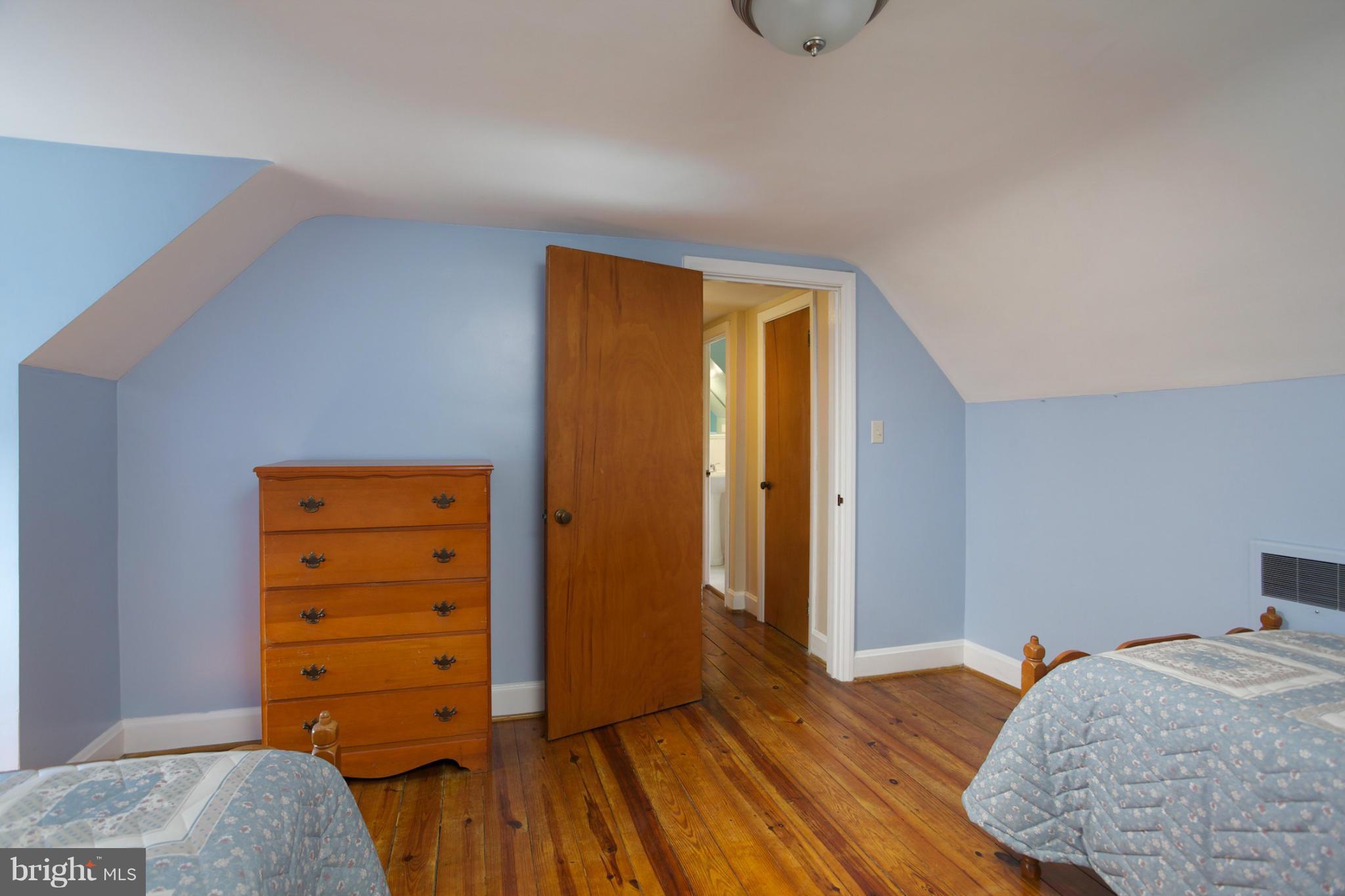 RISING SUN - Residential