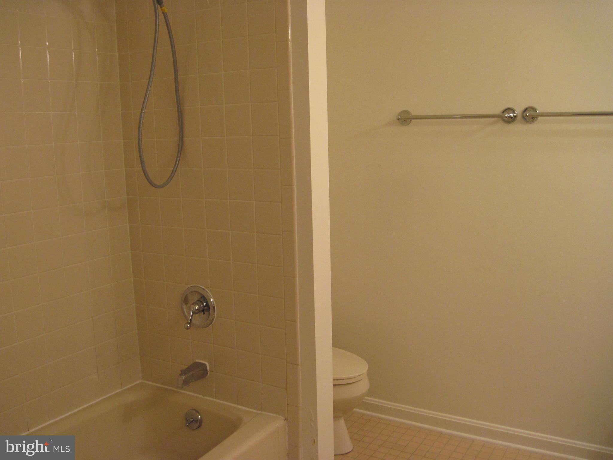 CEDAR COVE - Residential Lease