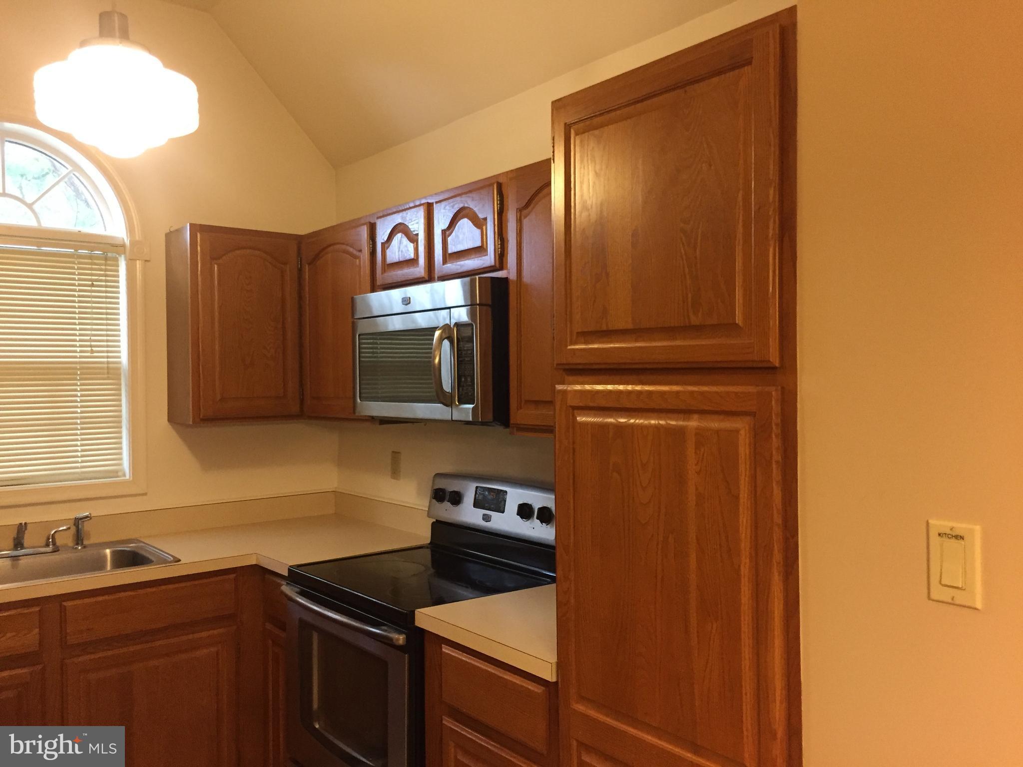 CEDAR COVE - Residential Lease