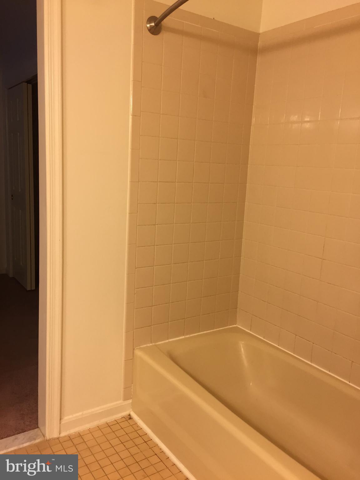 CEDAR COVE - Residential Lease