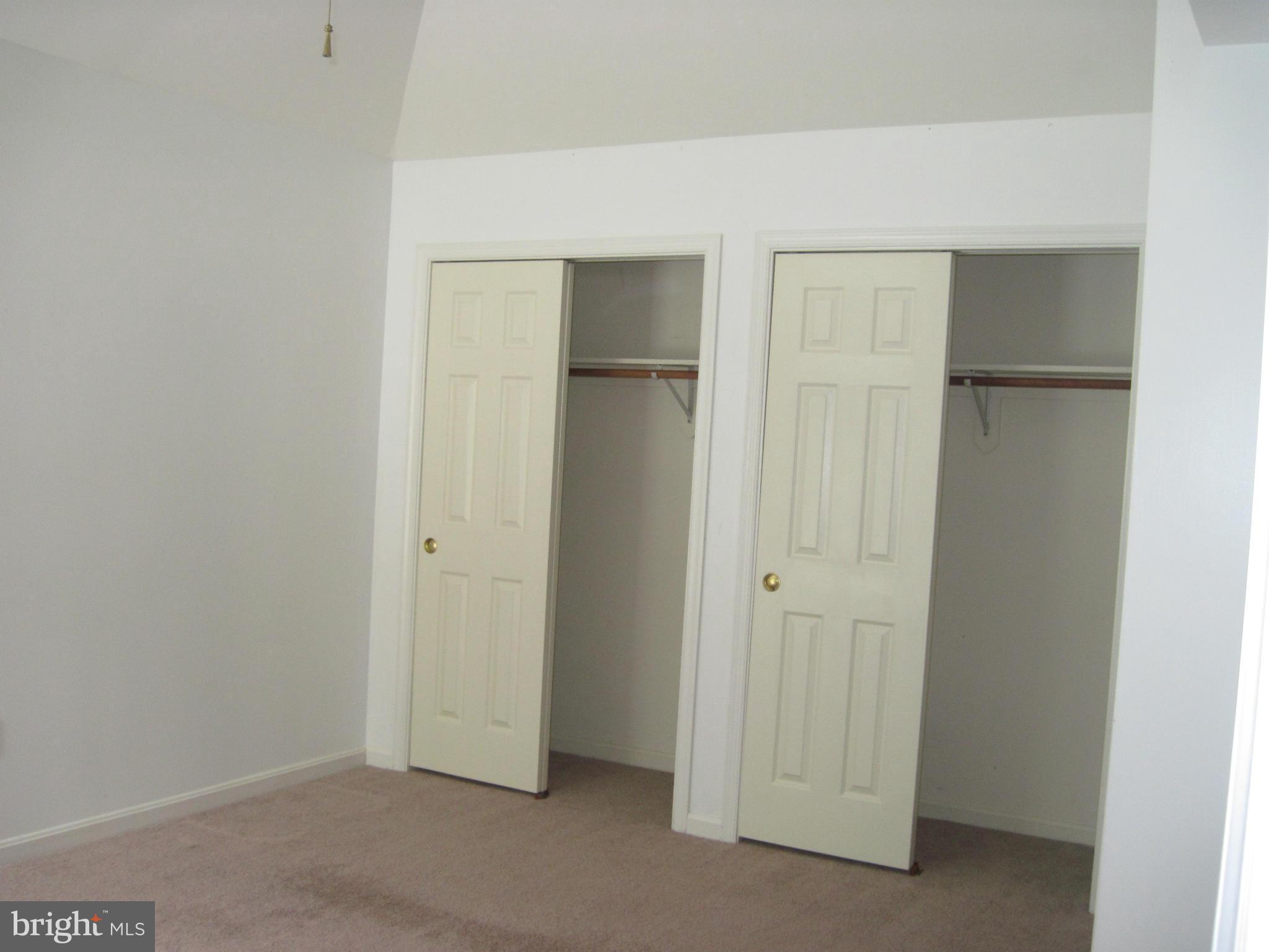 CEDAR COVE - Residential Lease