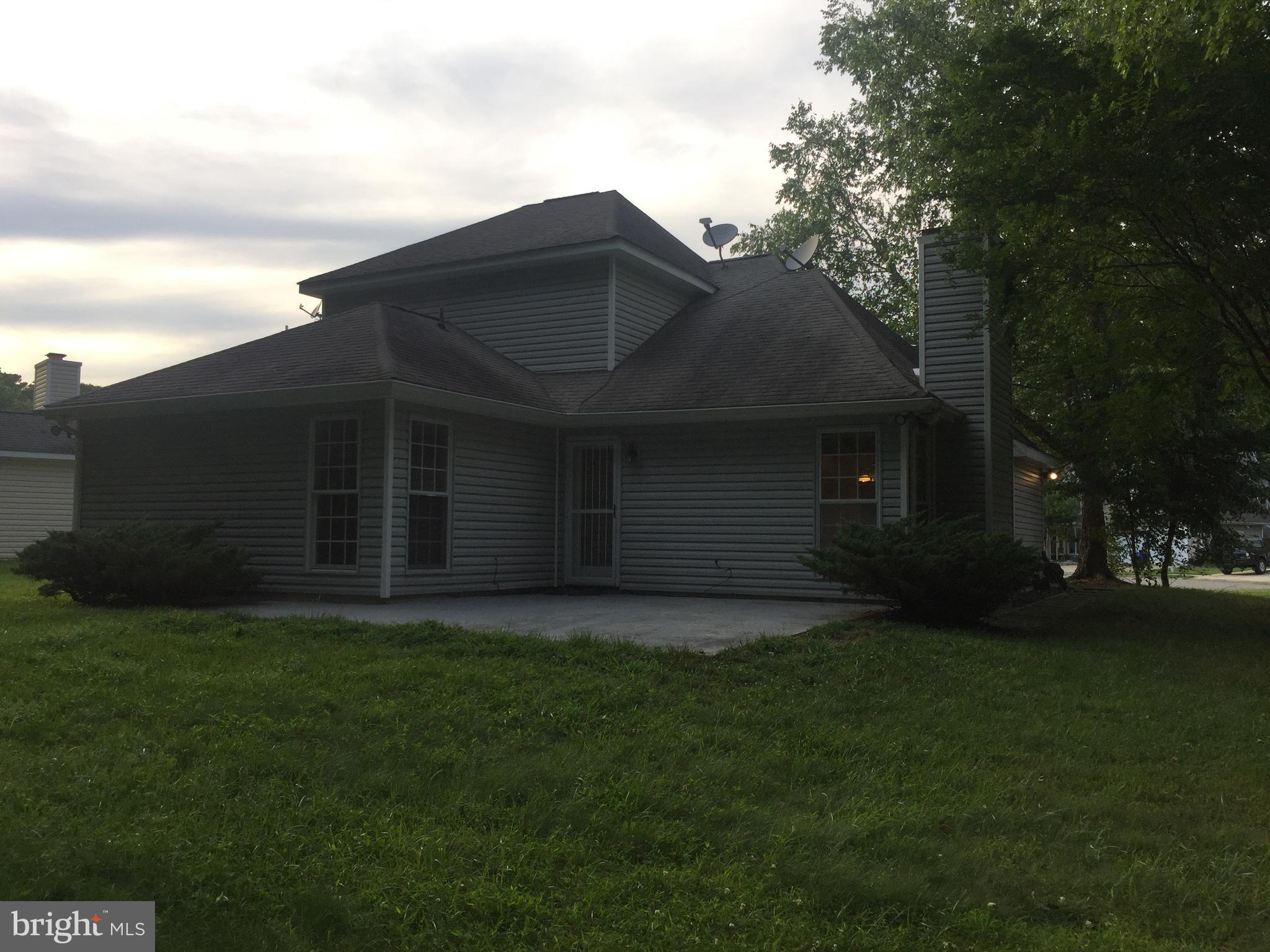 CEDAR COVE - Residential Lease