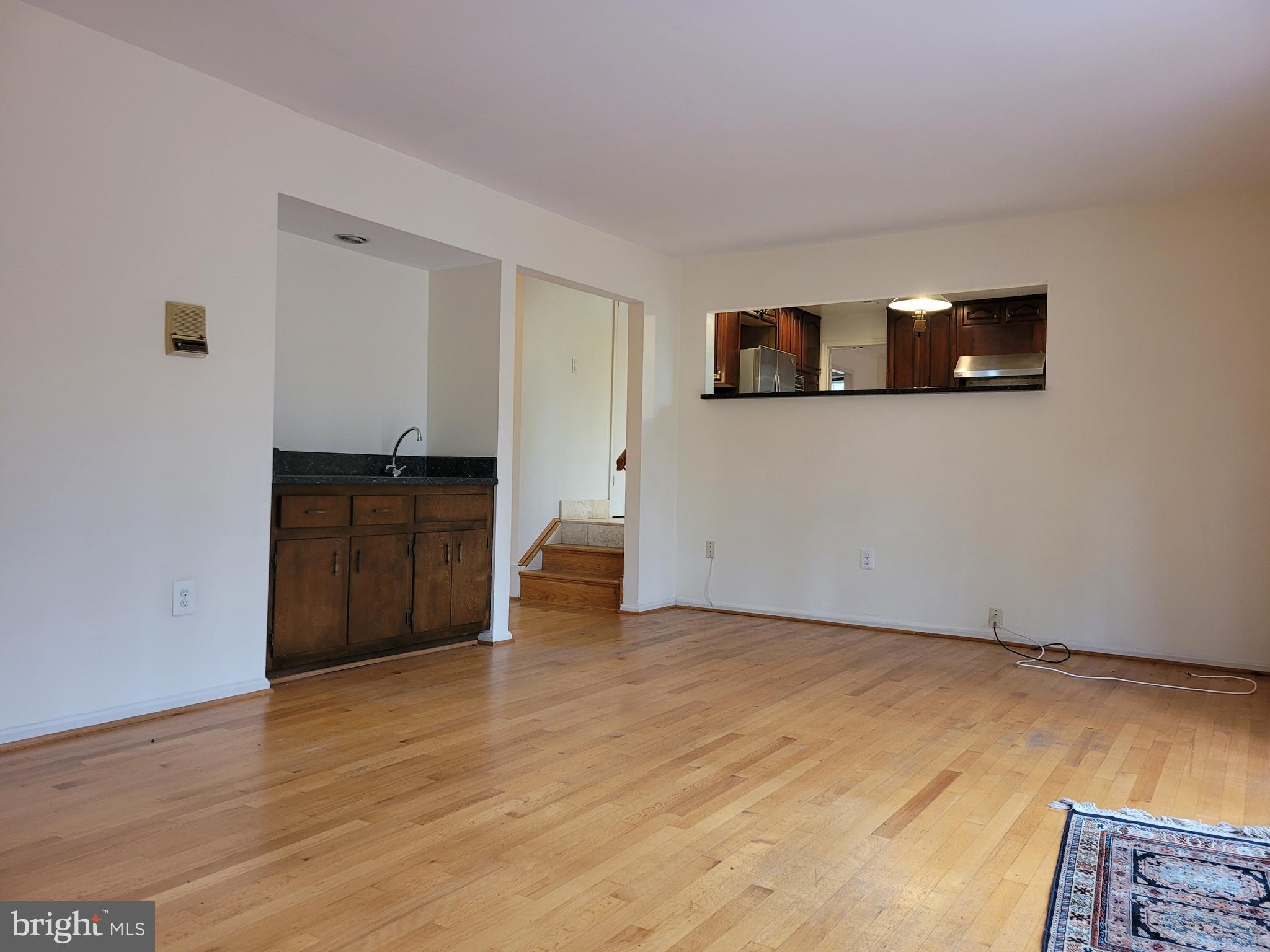 STRATTON COMMONS - Residential Lease