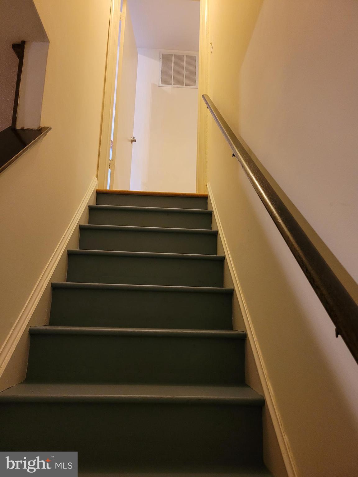 STRATTON COMMONS - Residential Lease