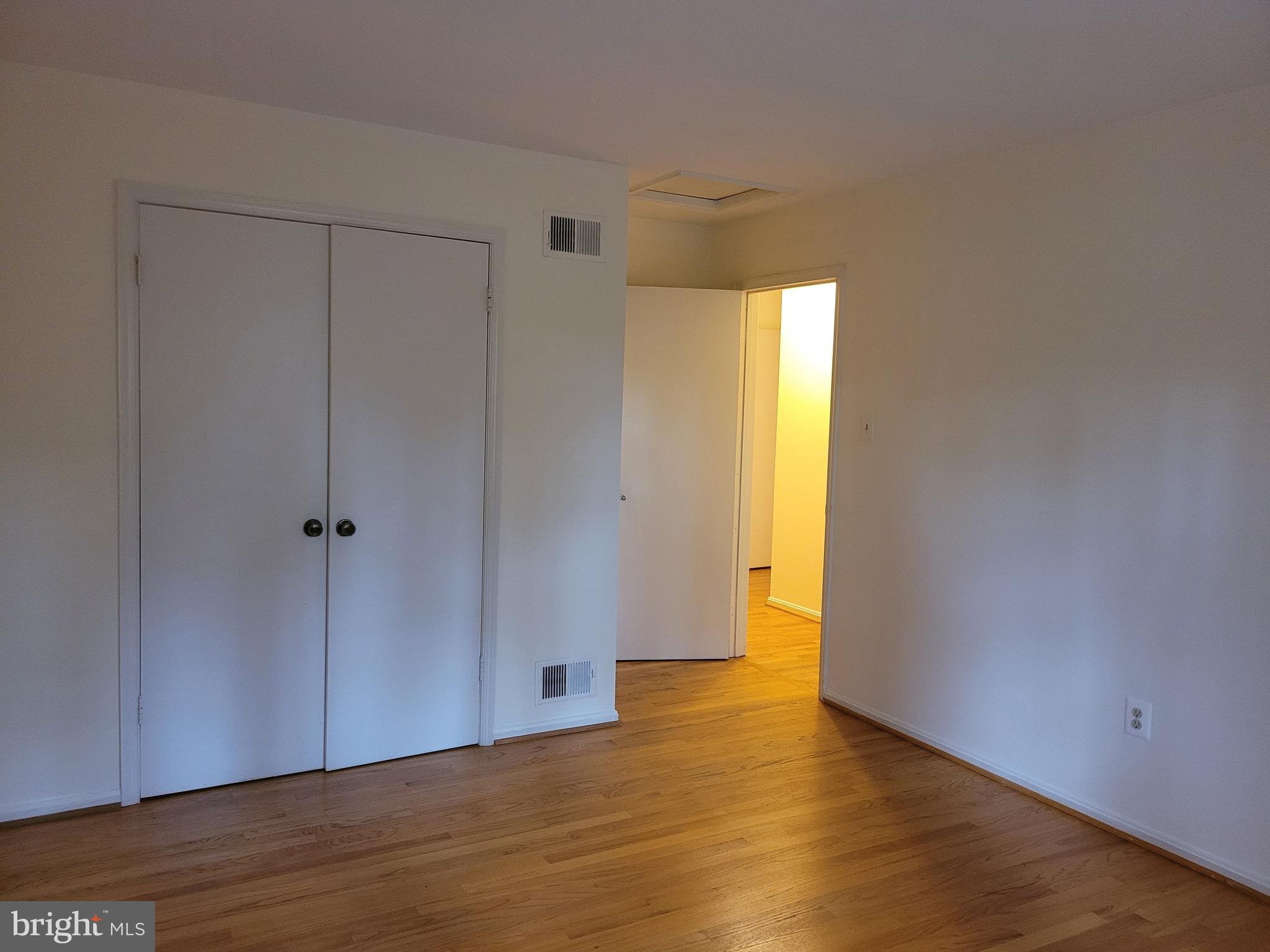 STRATTON COMMONS - Residential Lease